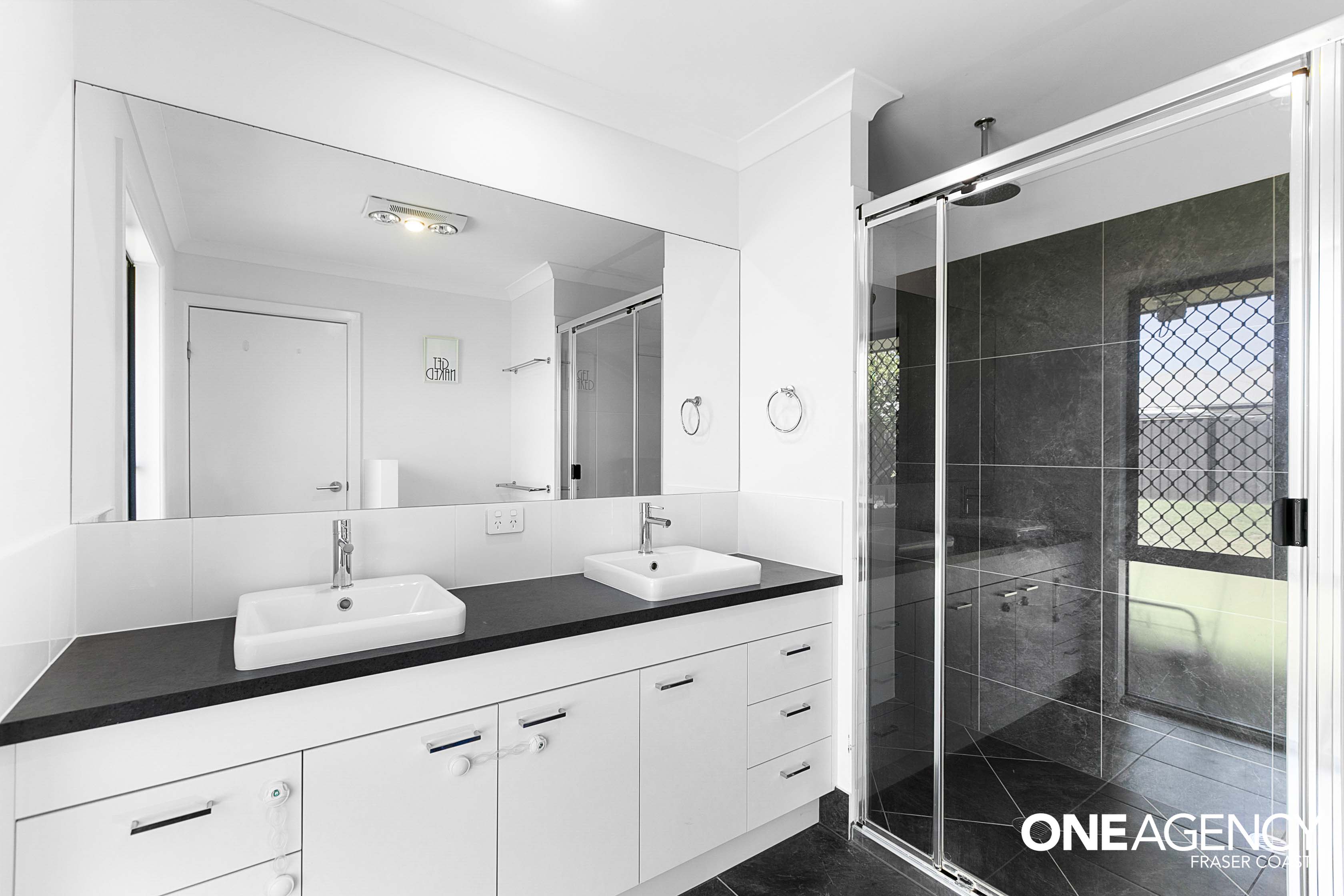 57 Ronaldo Way, Urangan