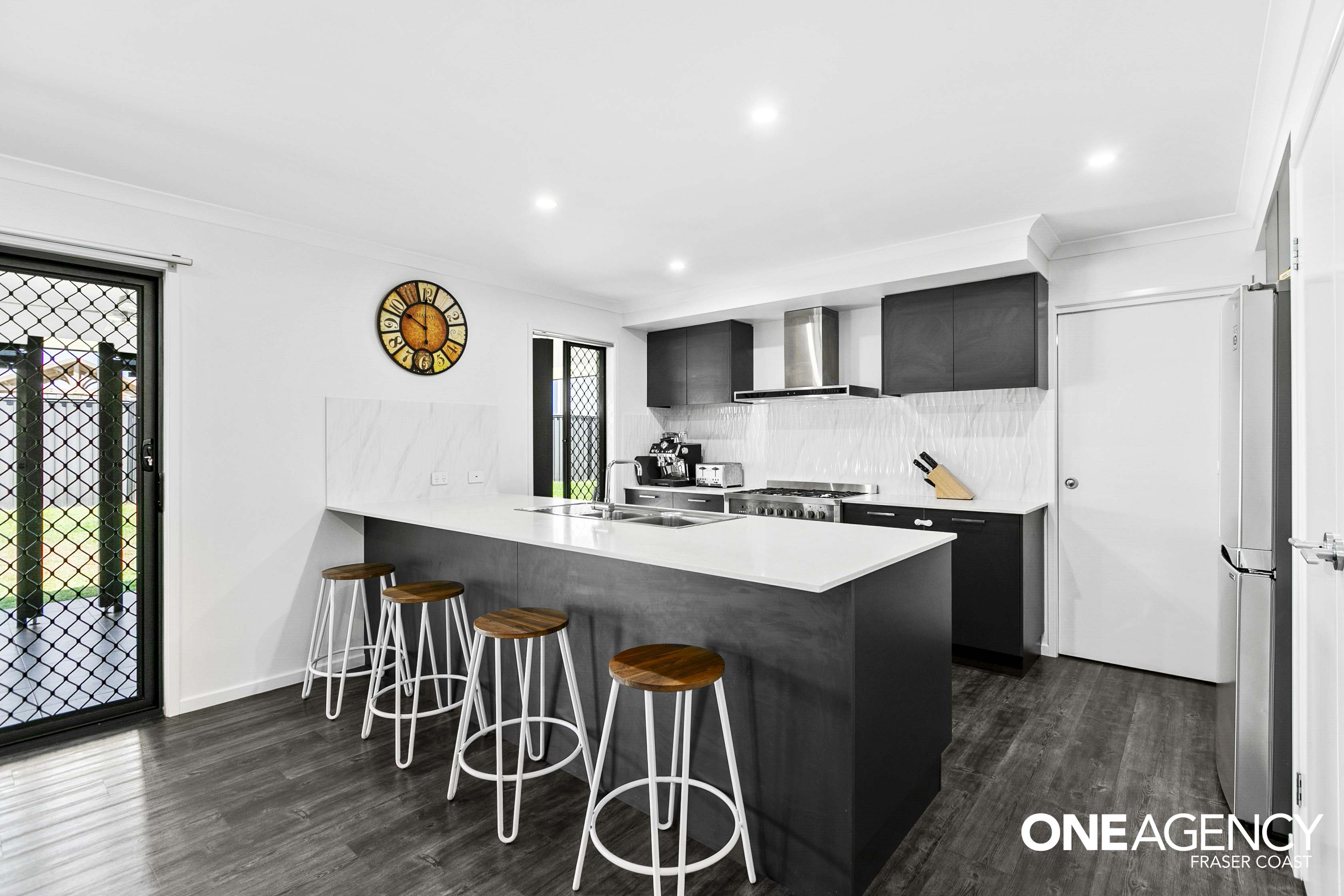 57 Ronaldo Way, Urangan