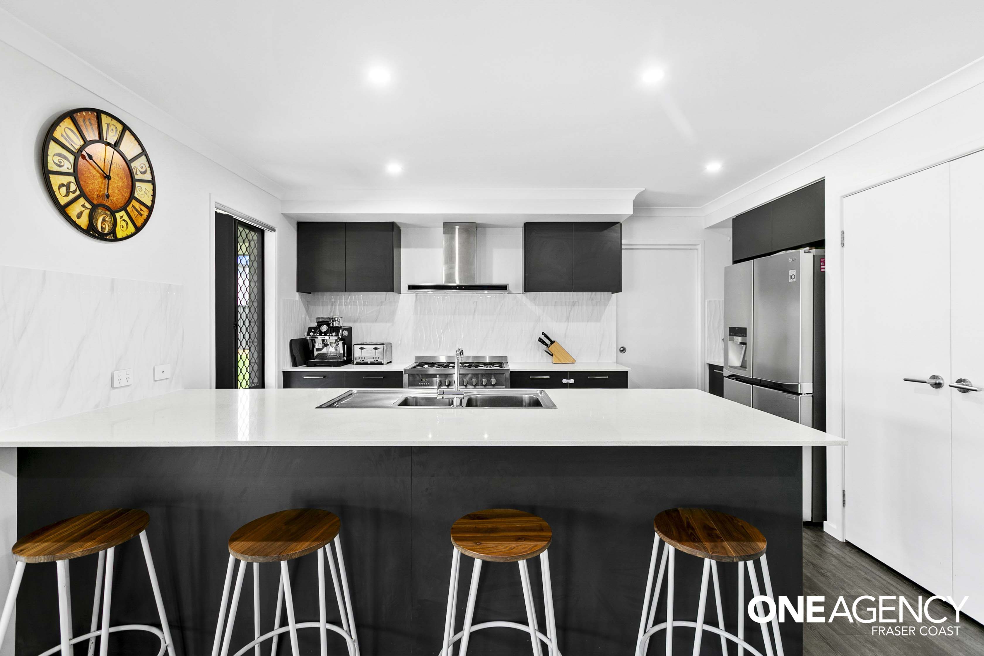 57 Ronaldo Way, Urangan