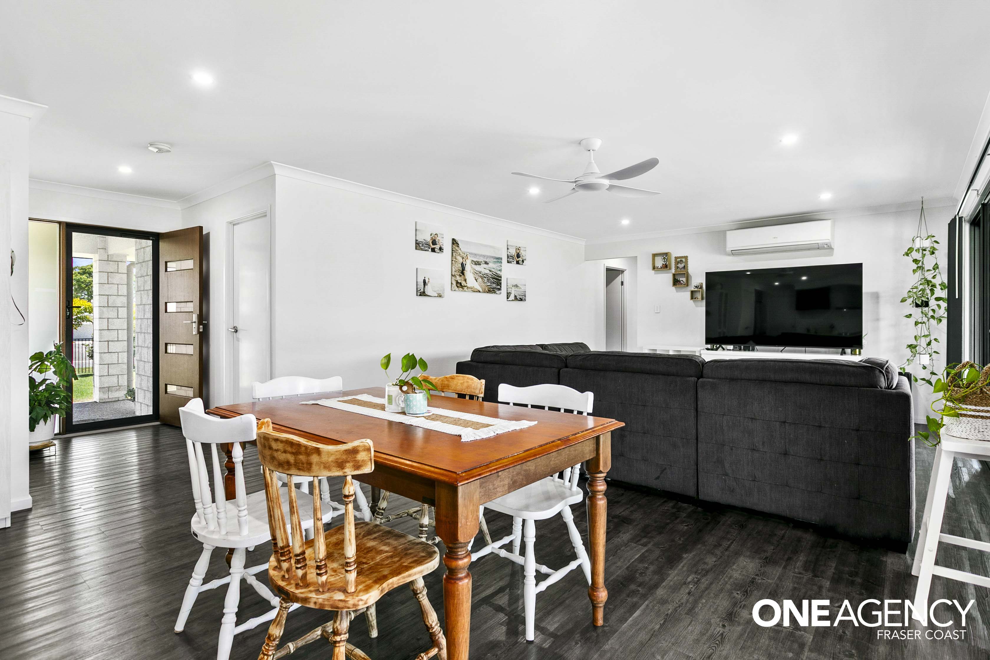 57 Ronaldo Way, Urangan