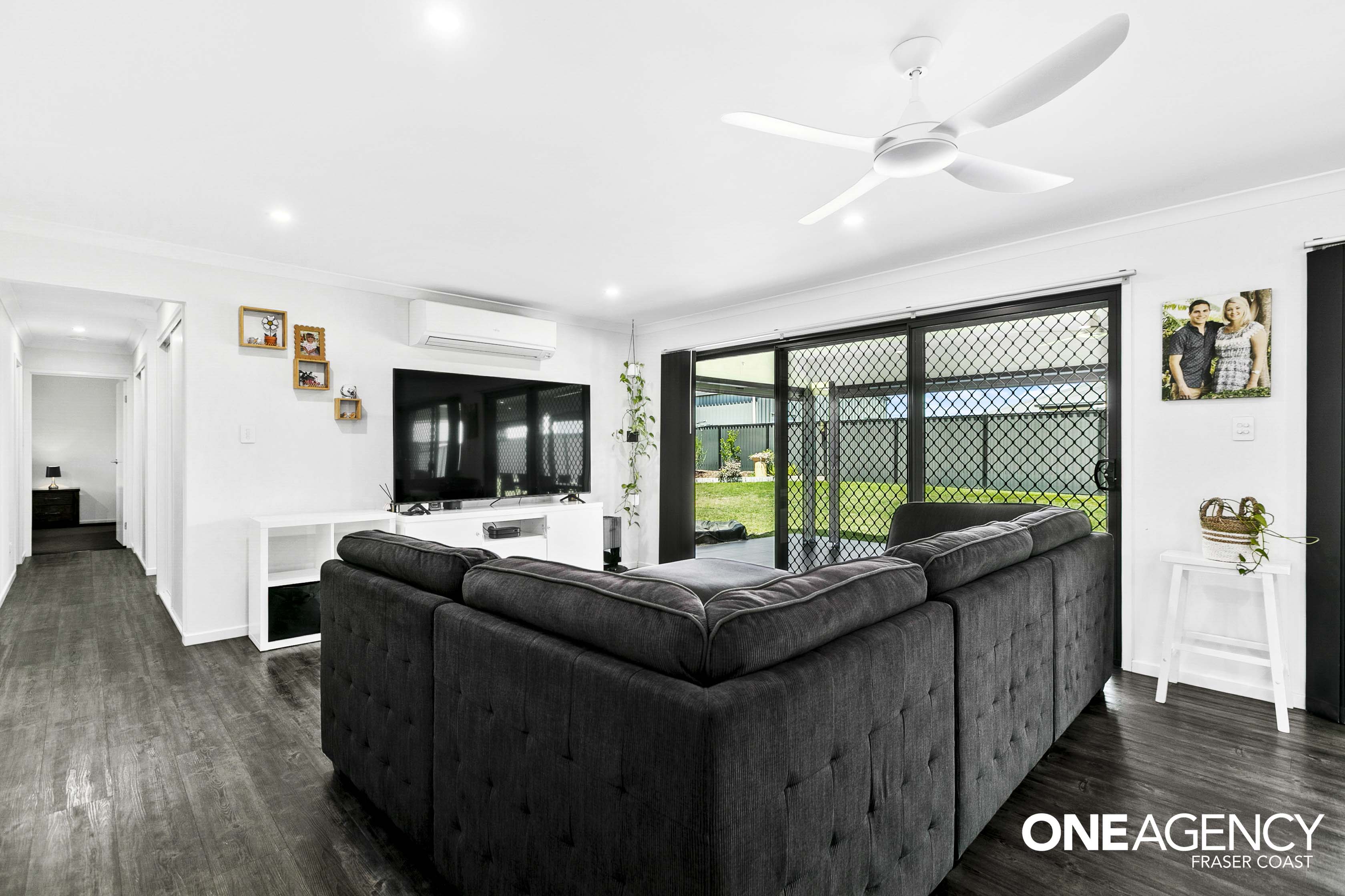57 Ronaldo Way, Urangan
