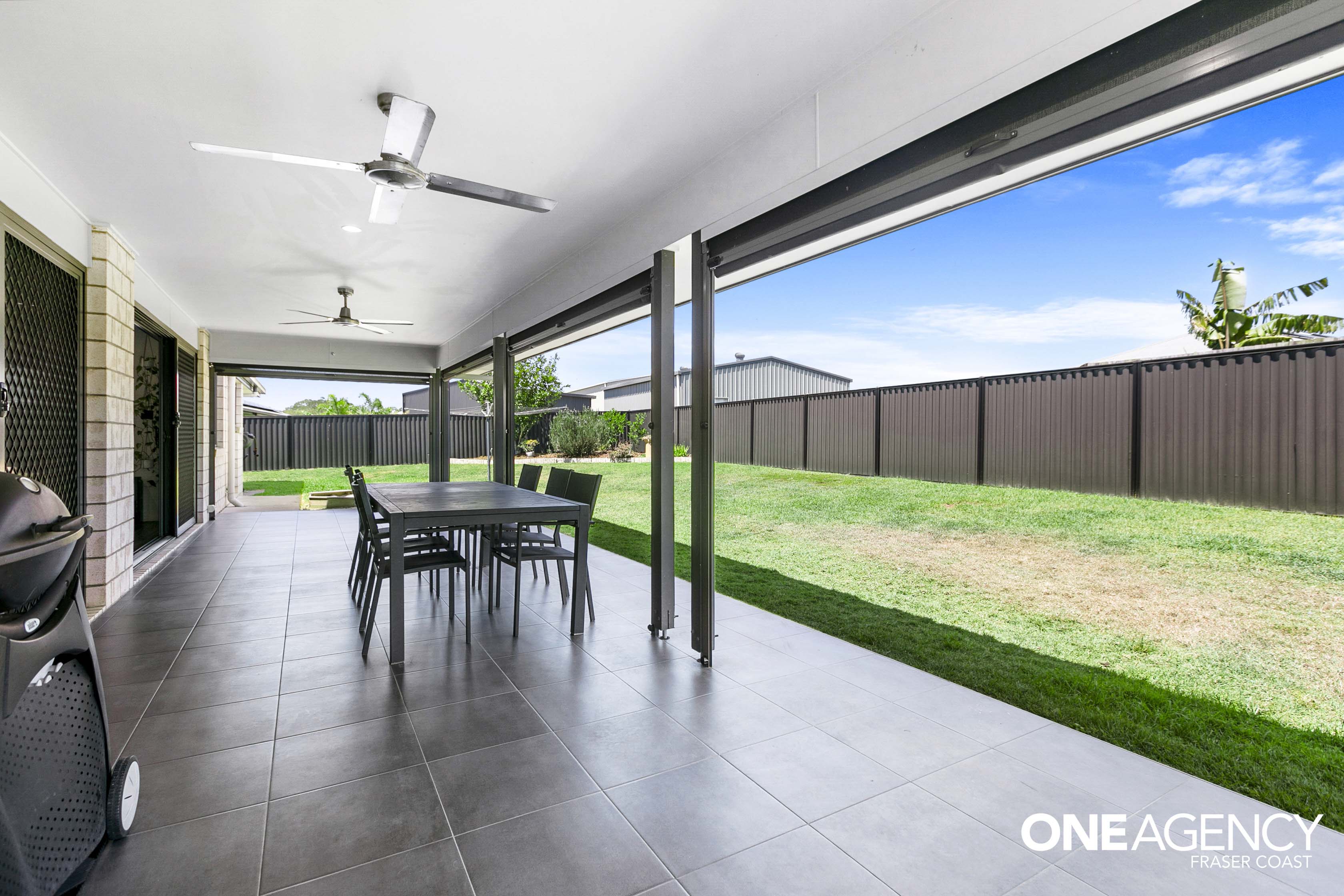 57 Ronaldo Way, Urangan