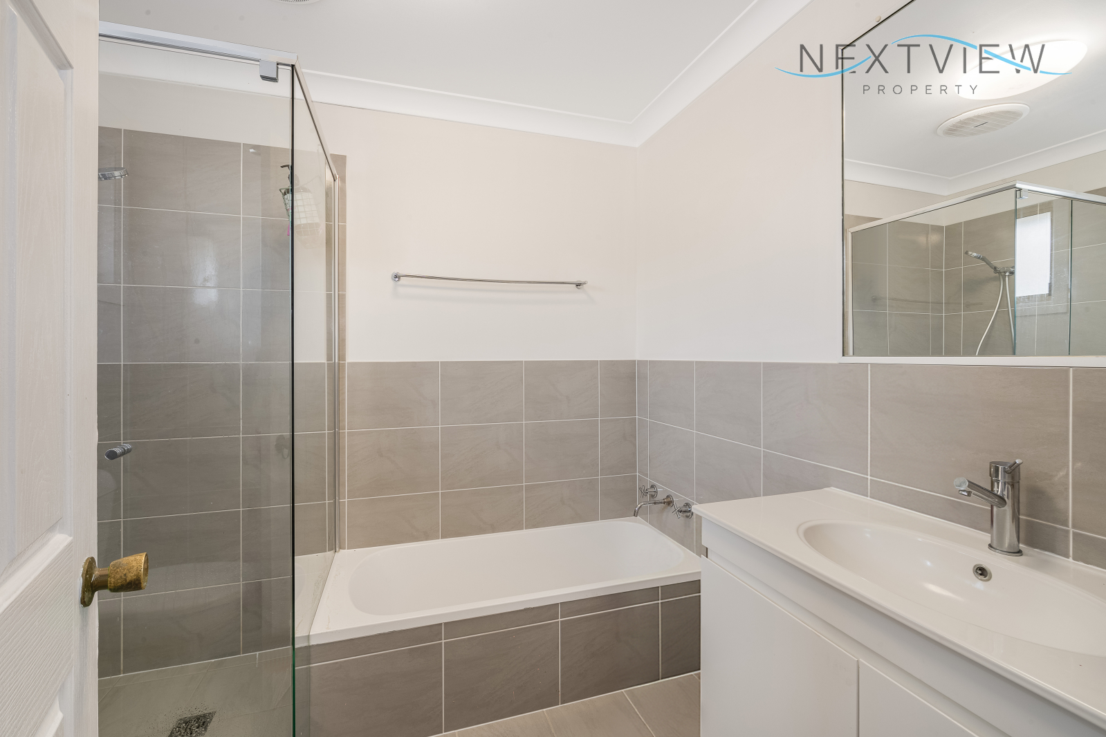 1 / 6 Brown Street, Adamstown