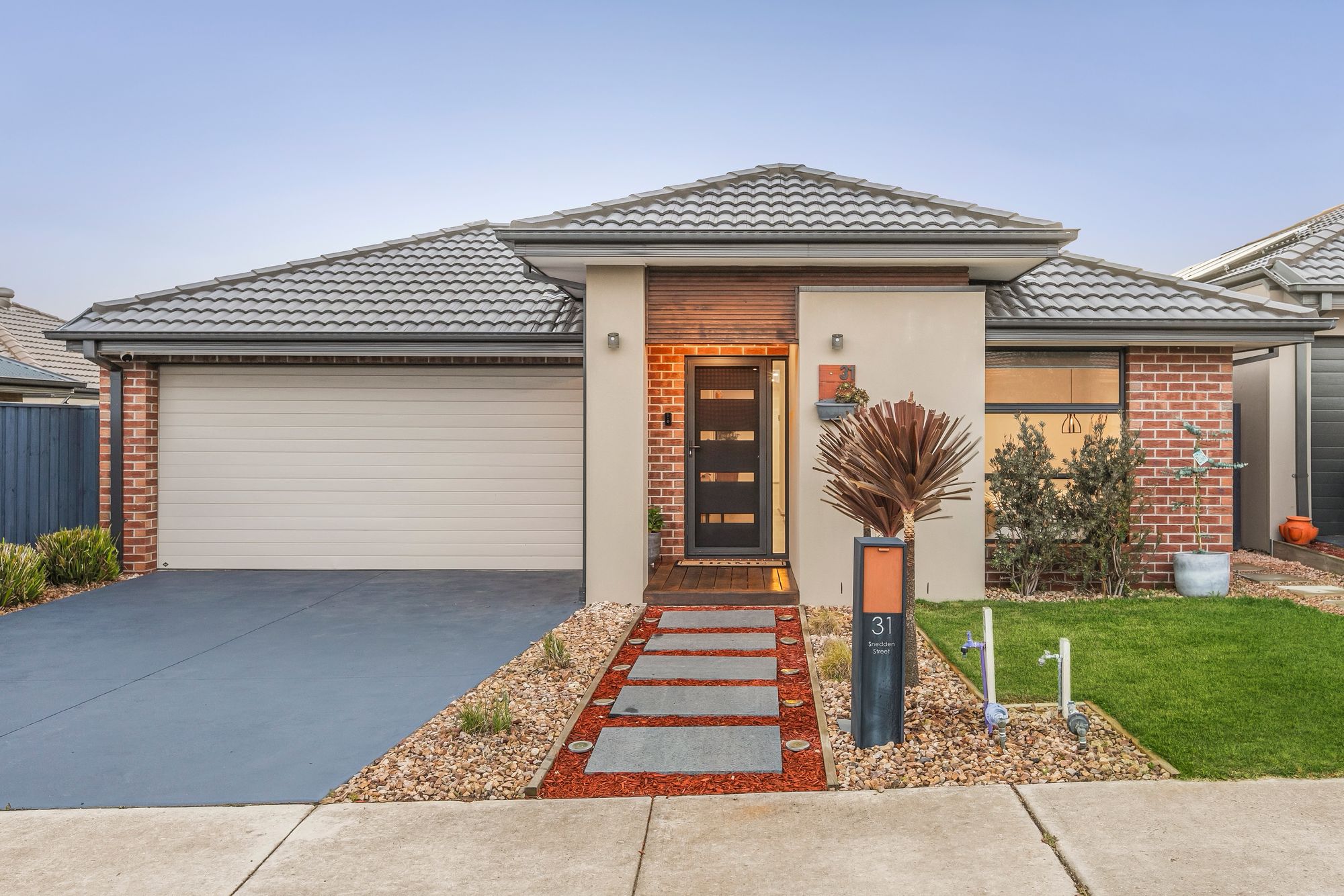 Listing image for 31 Snedden Street, ARMSTRONG CREEK  VIC  3217