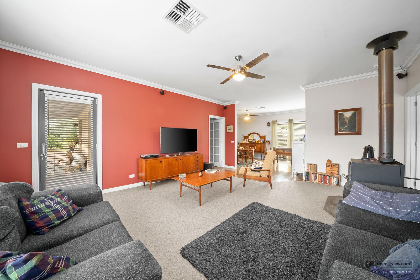 20 Old Pound Road, Eldorado