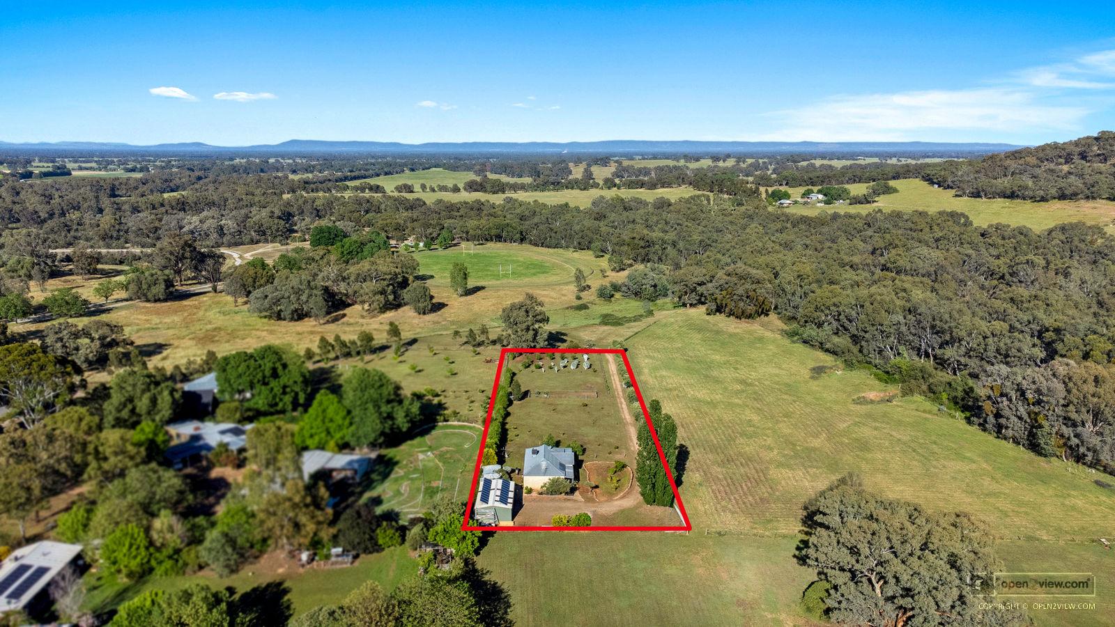 20 Old Pound Road, Eldorado