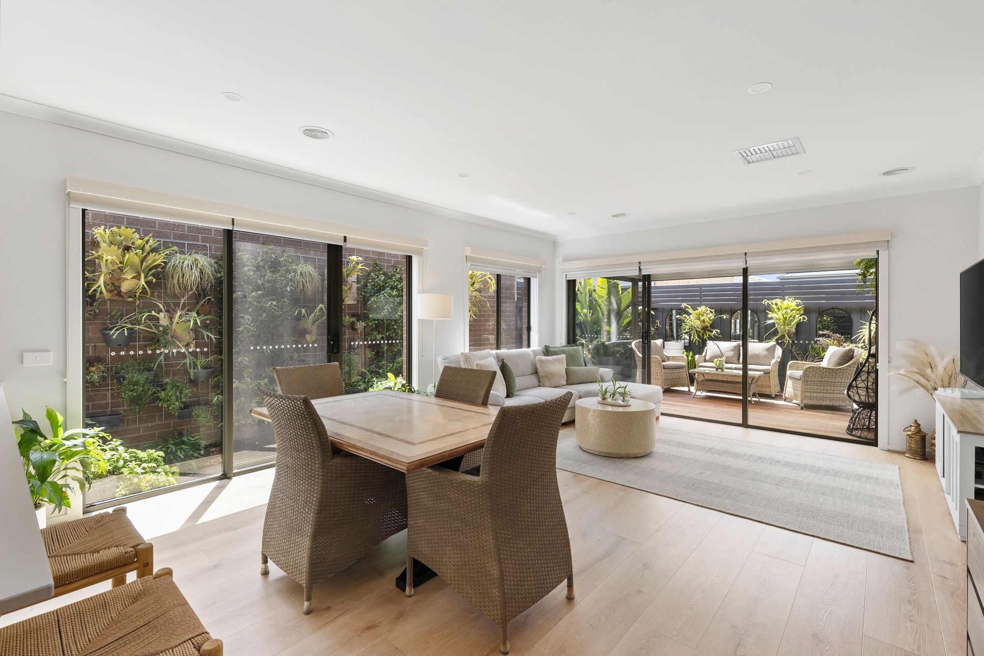 Listing image for 7 Citrinus Street, MOUNT DUNEED  VIC  3217