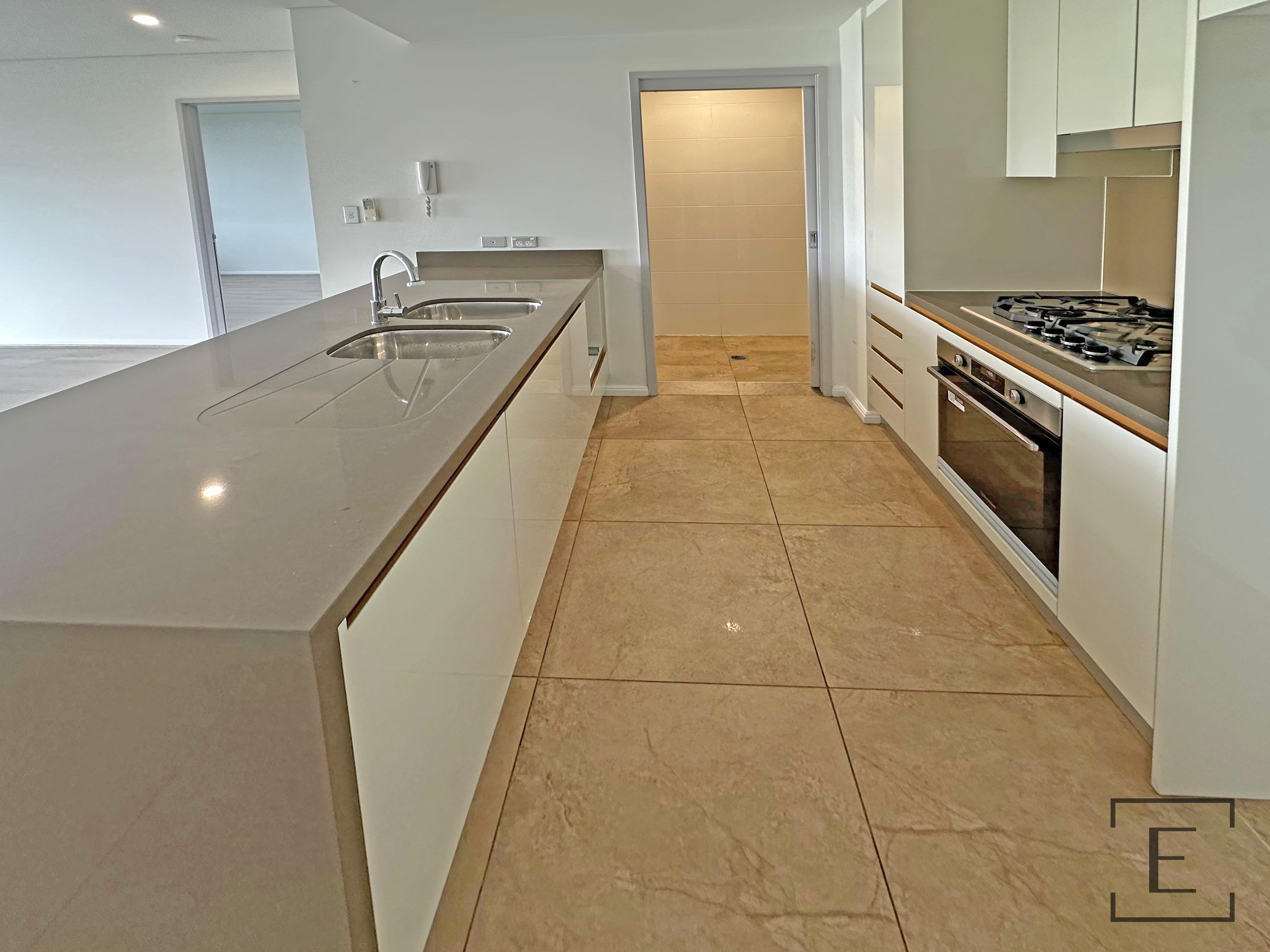 201 / 29 Seven Street, Epping