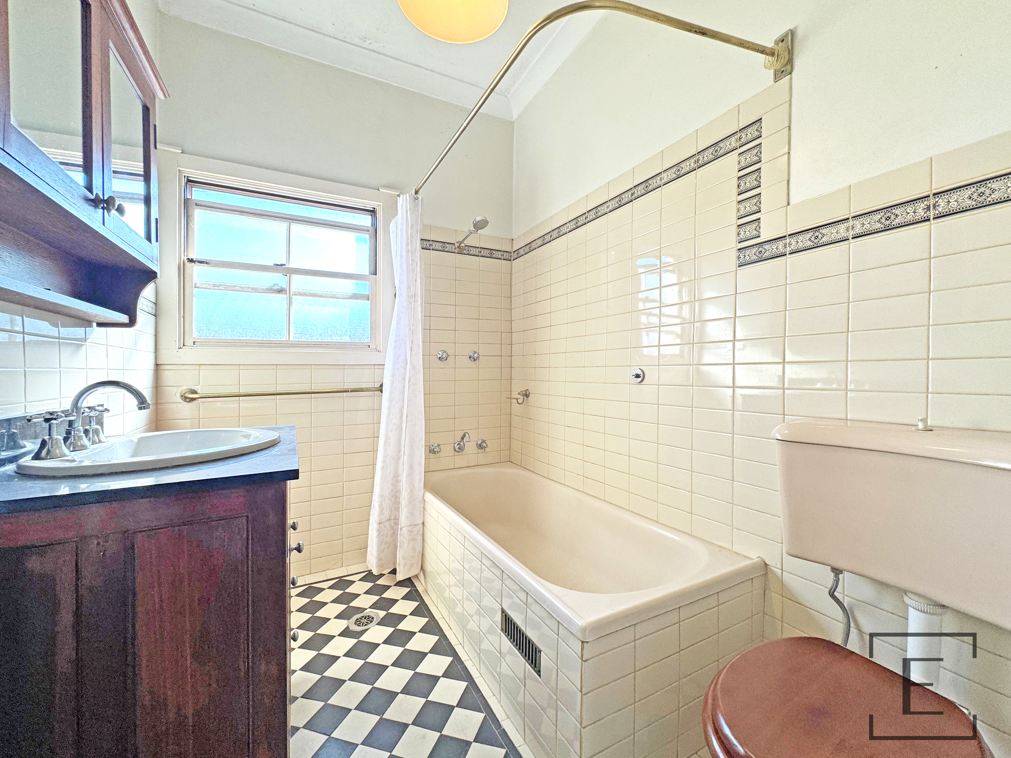 28 Ross Street, Gladesville