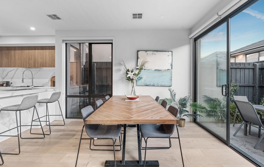 Furnished 3-Bedroom Family Home in Alphington