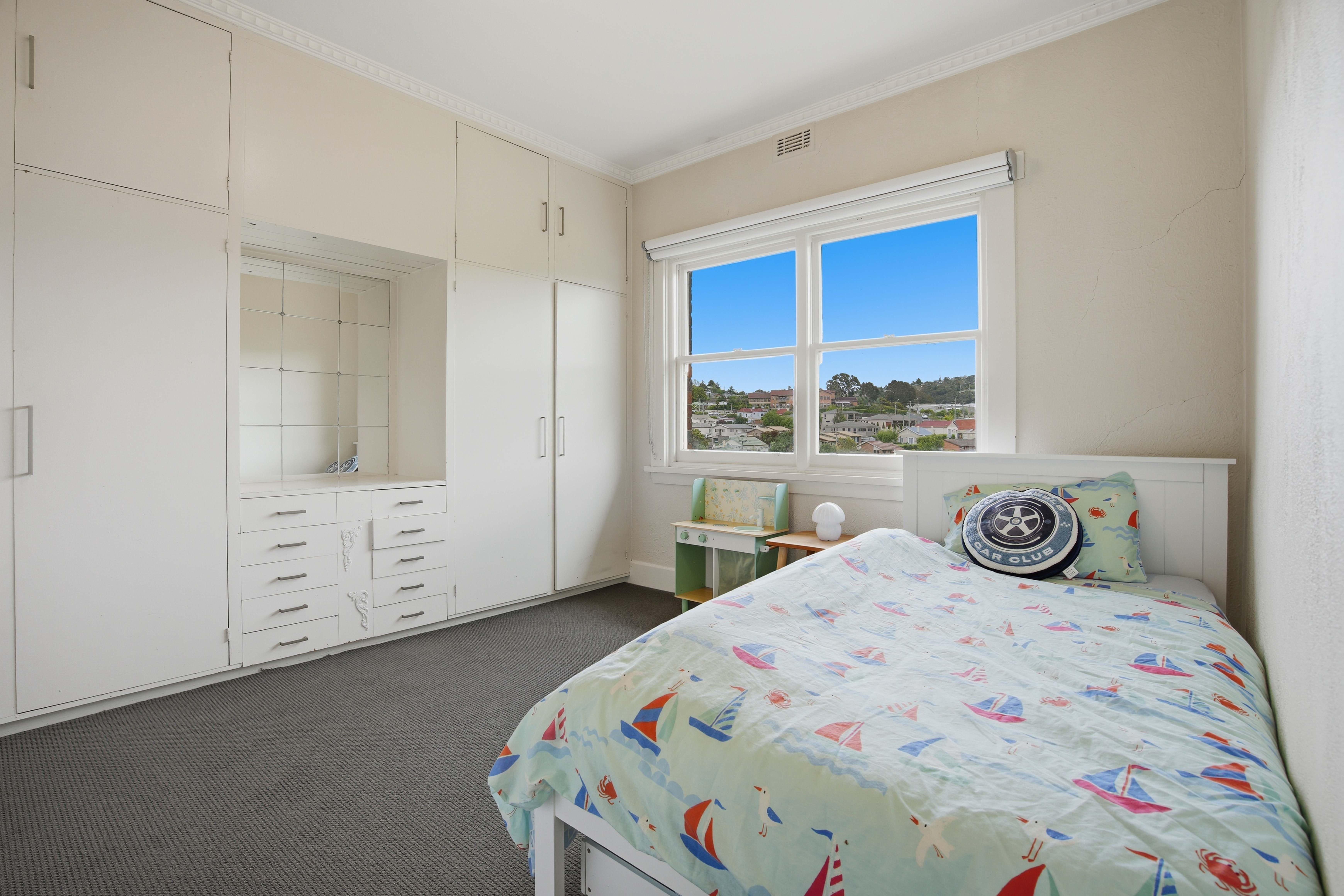 20 Meredith Crescent, South Launceston