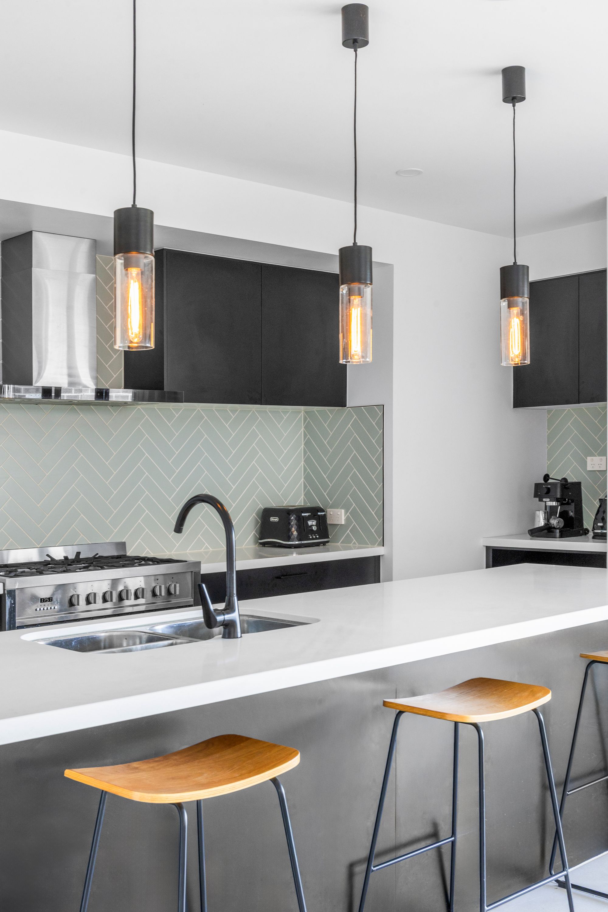 Listing image for 19 Audrey Street, CHARLEMONT  VIC  3217