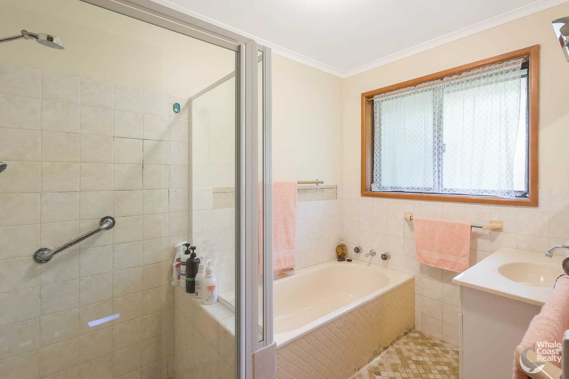 6 Mitchell Place, Narooma