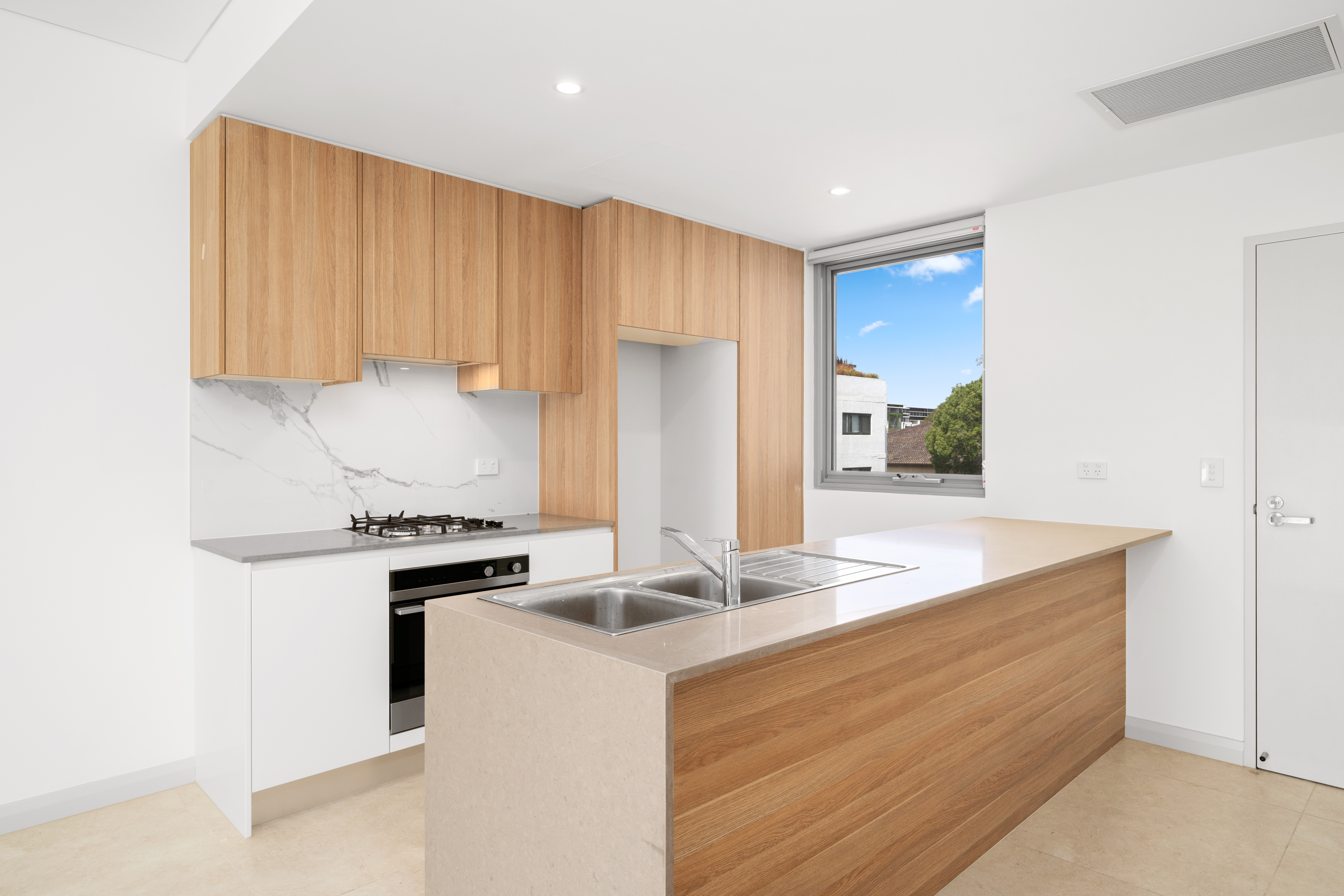 10-14 Smallwood Avenue, Homebush