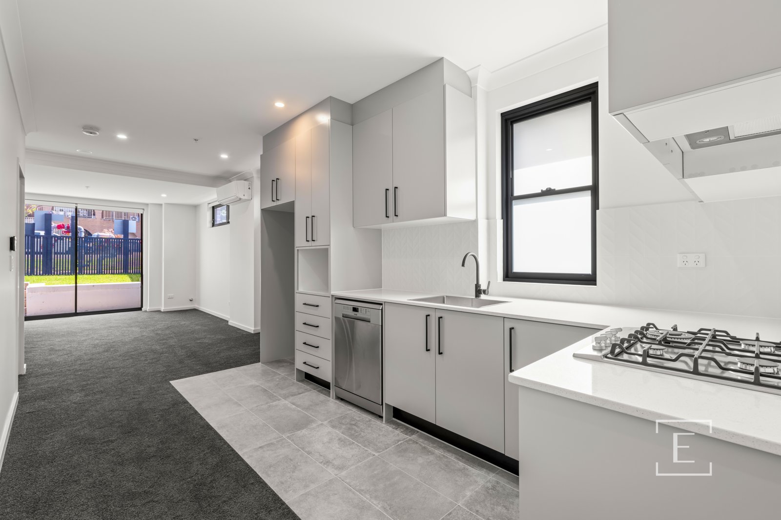 G01 / 53A Thomas street, Parramatta