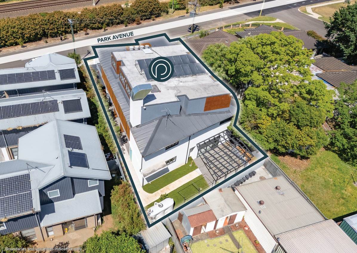 45 Park Avenue, Kingswood