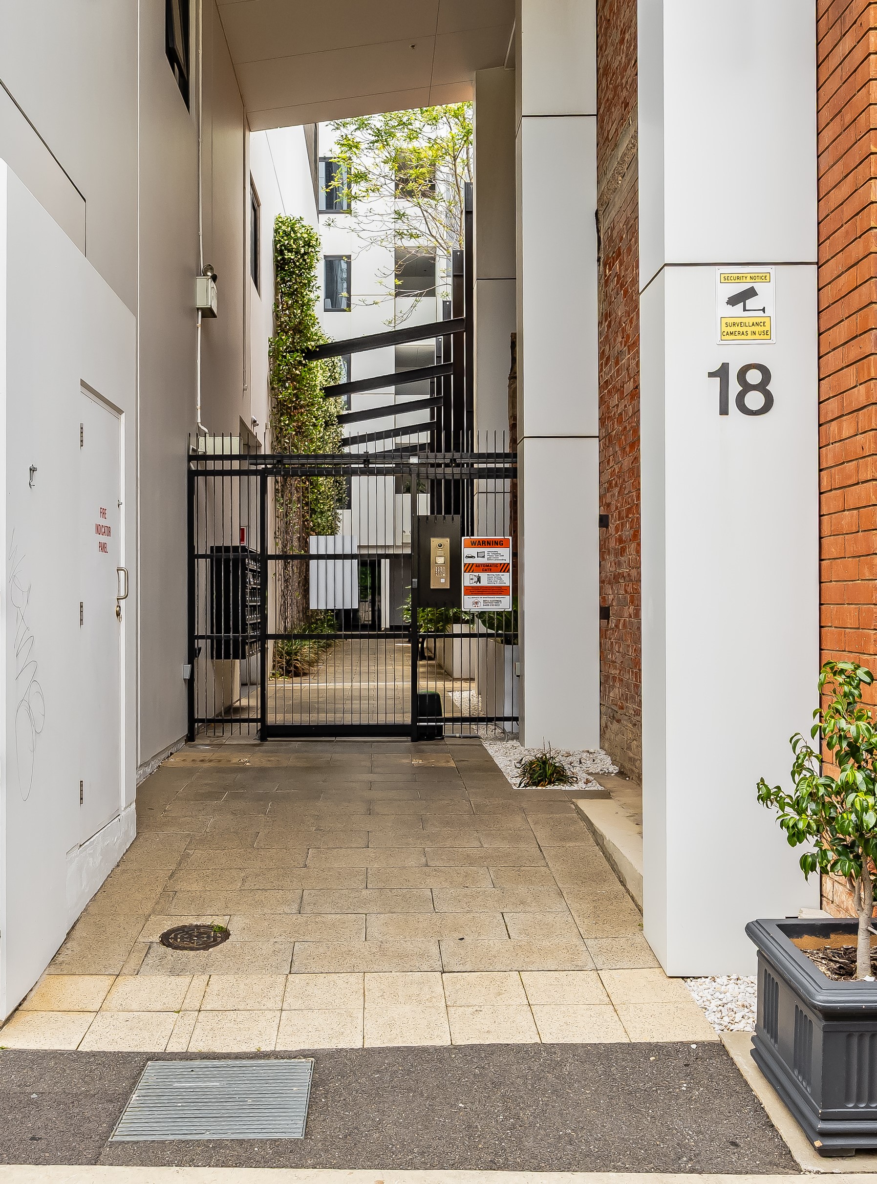 306 / 18 Surflen Street, Adelaide