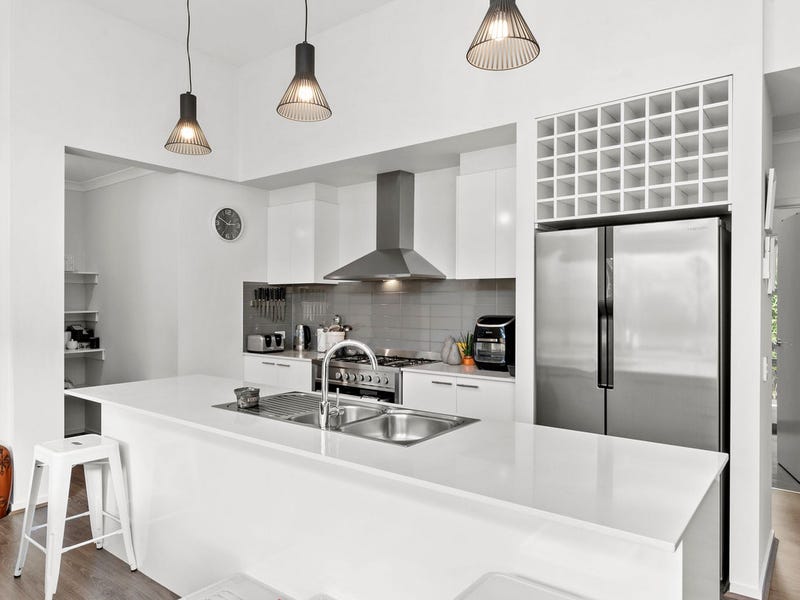 Listing image for 22 Bridgewater Circuit, ARMSTRONG CREEK  VIC  3217