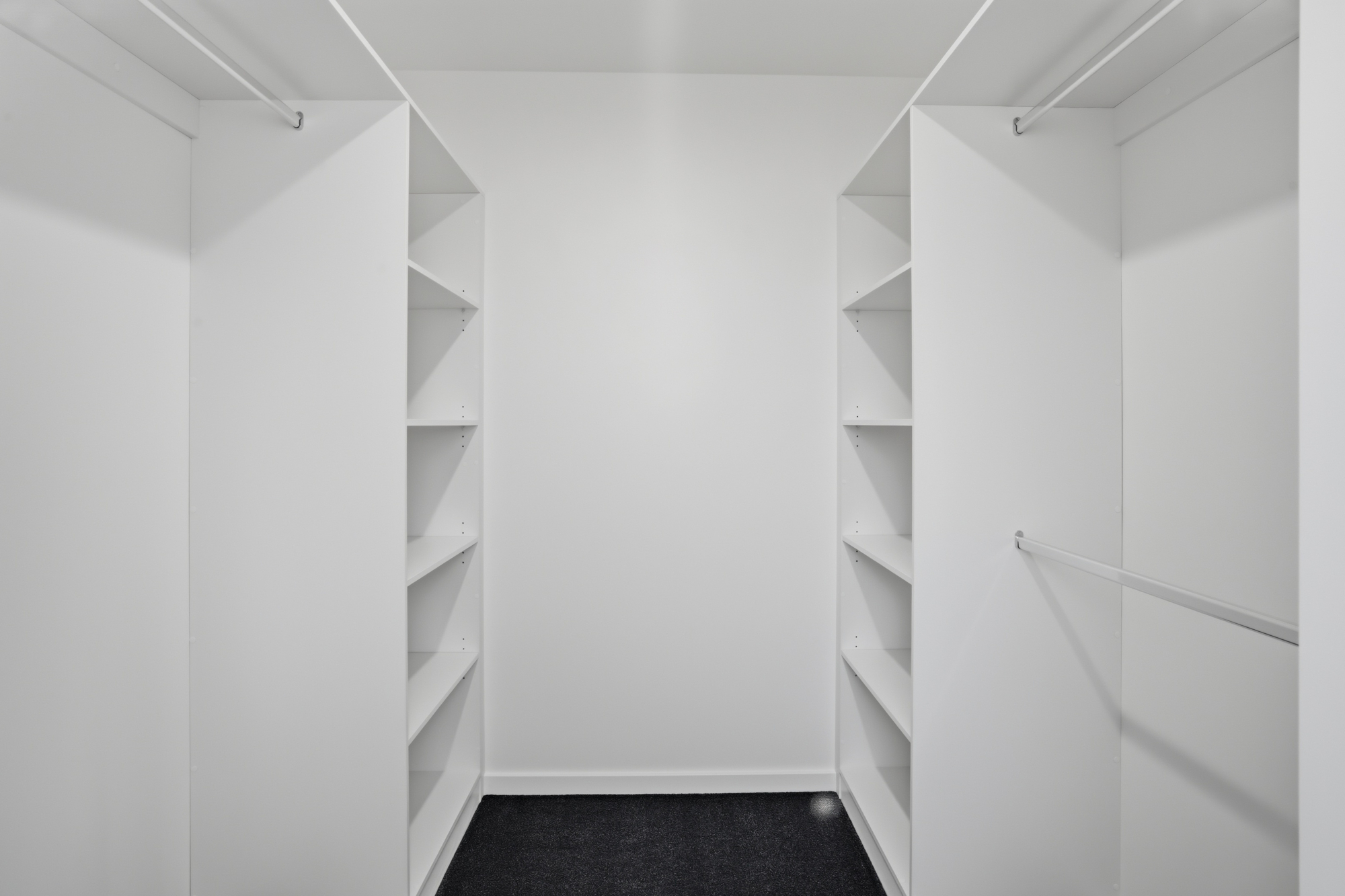 2 / 67 Parkfield Drive, Youngtown