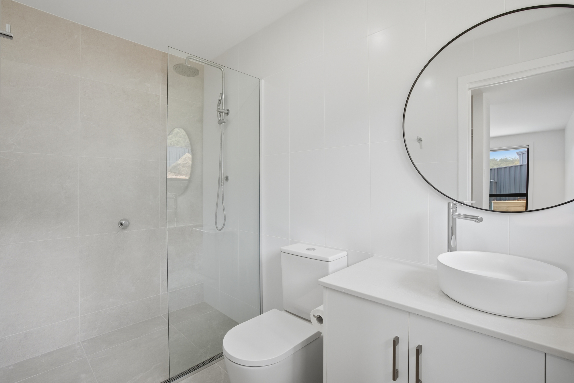 2 / 67 Parkfield Drive, Youngtown