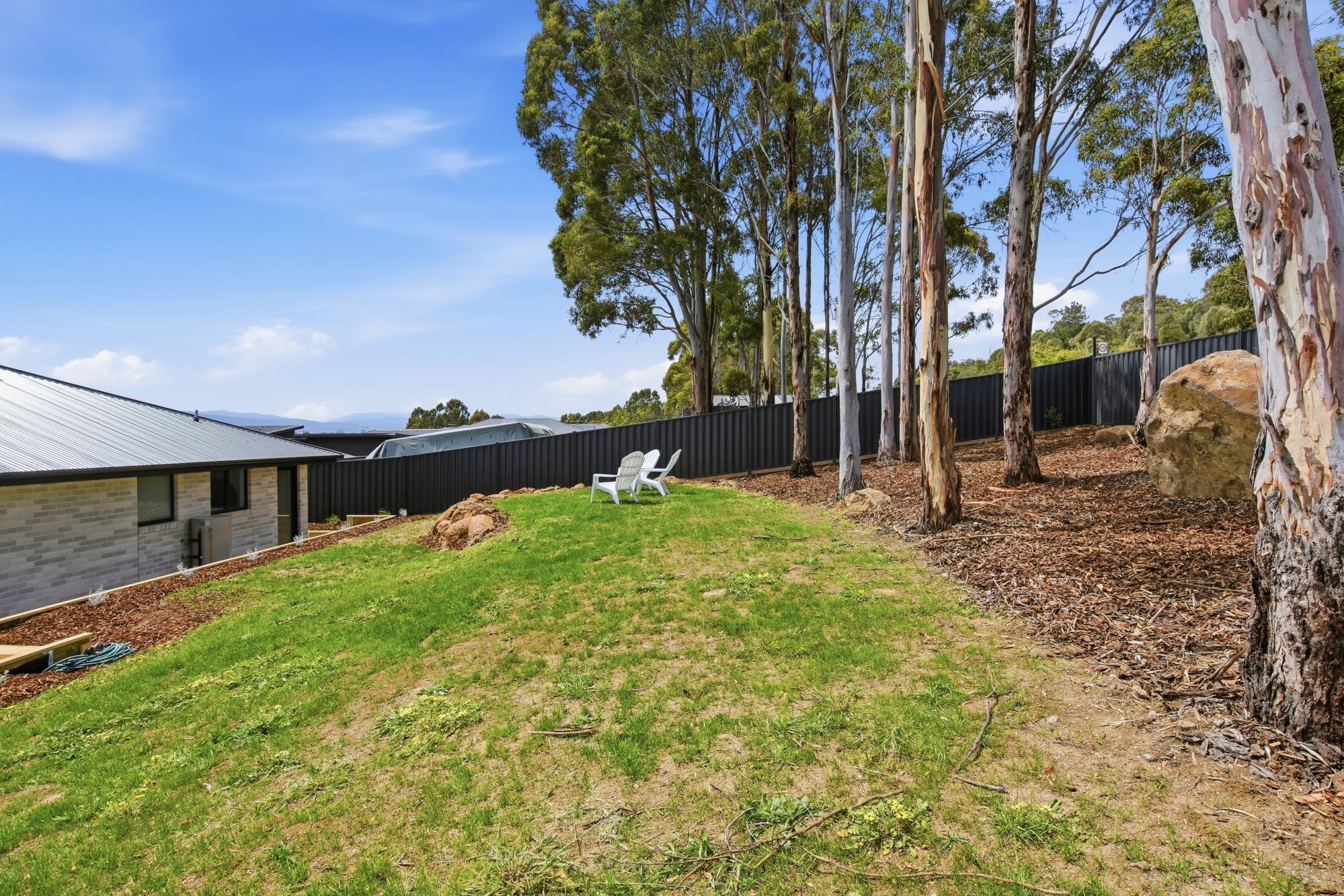 2 / 67 Parkfield Drive, Youngtown