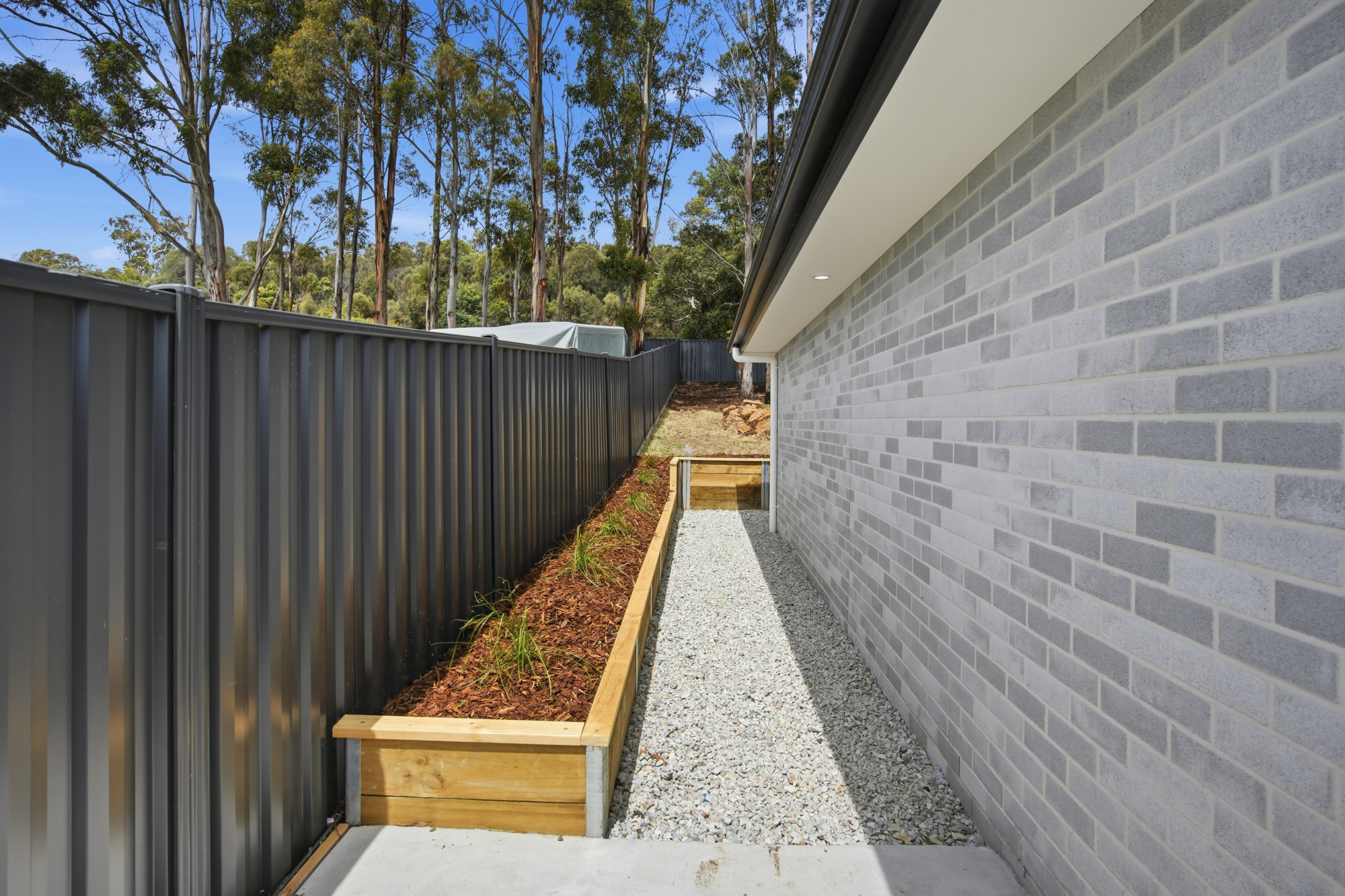 2 / 67 Parkfield Drive, Youngtown