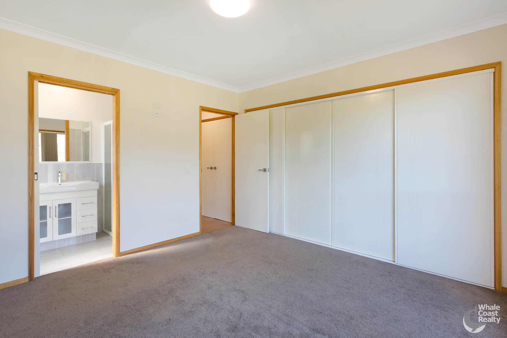 55 Warbler Crescent, North Narooma