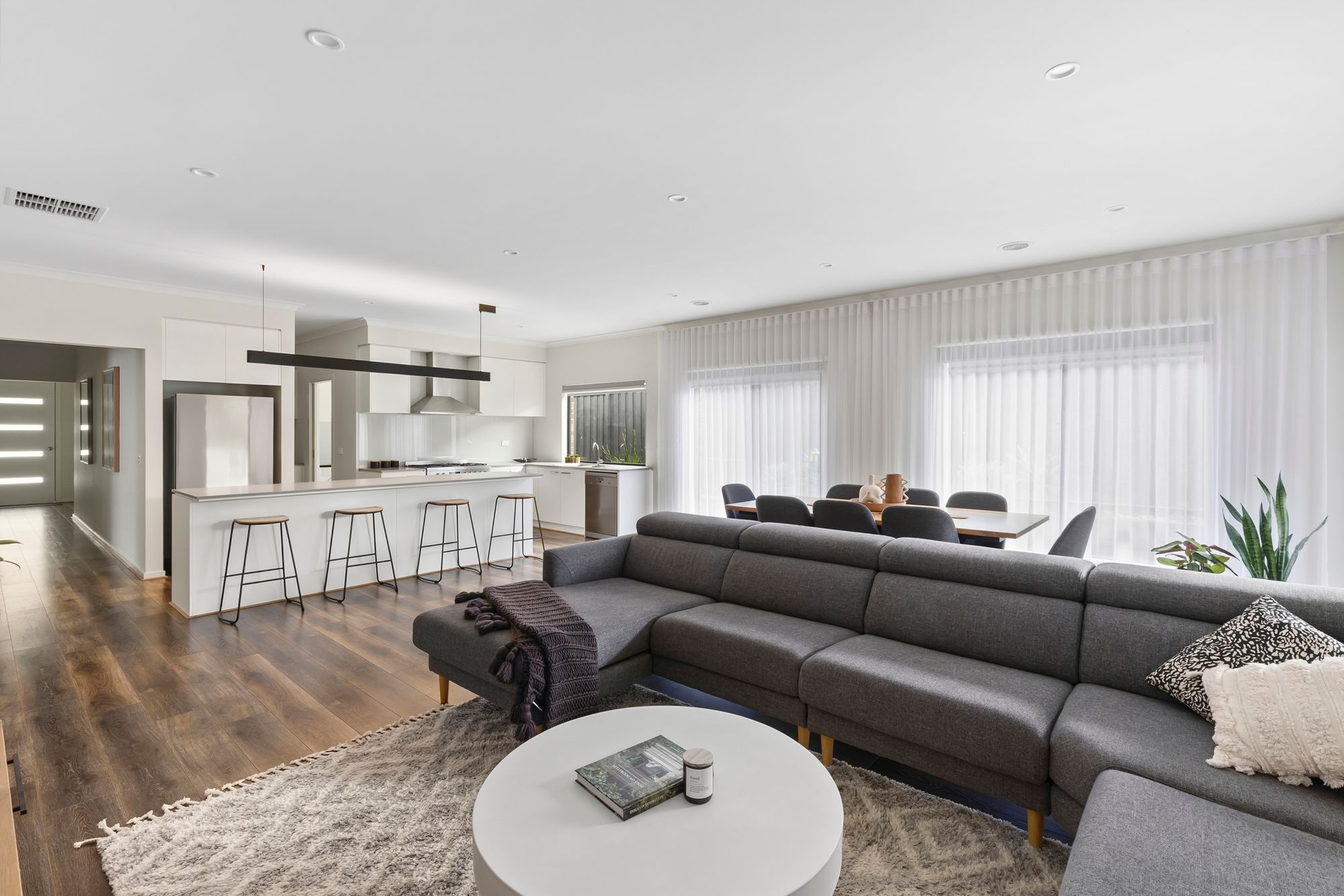 Listing image for 21 Tenterfield Street, ARMSTRONG CREEK  VIC  3217