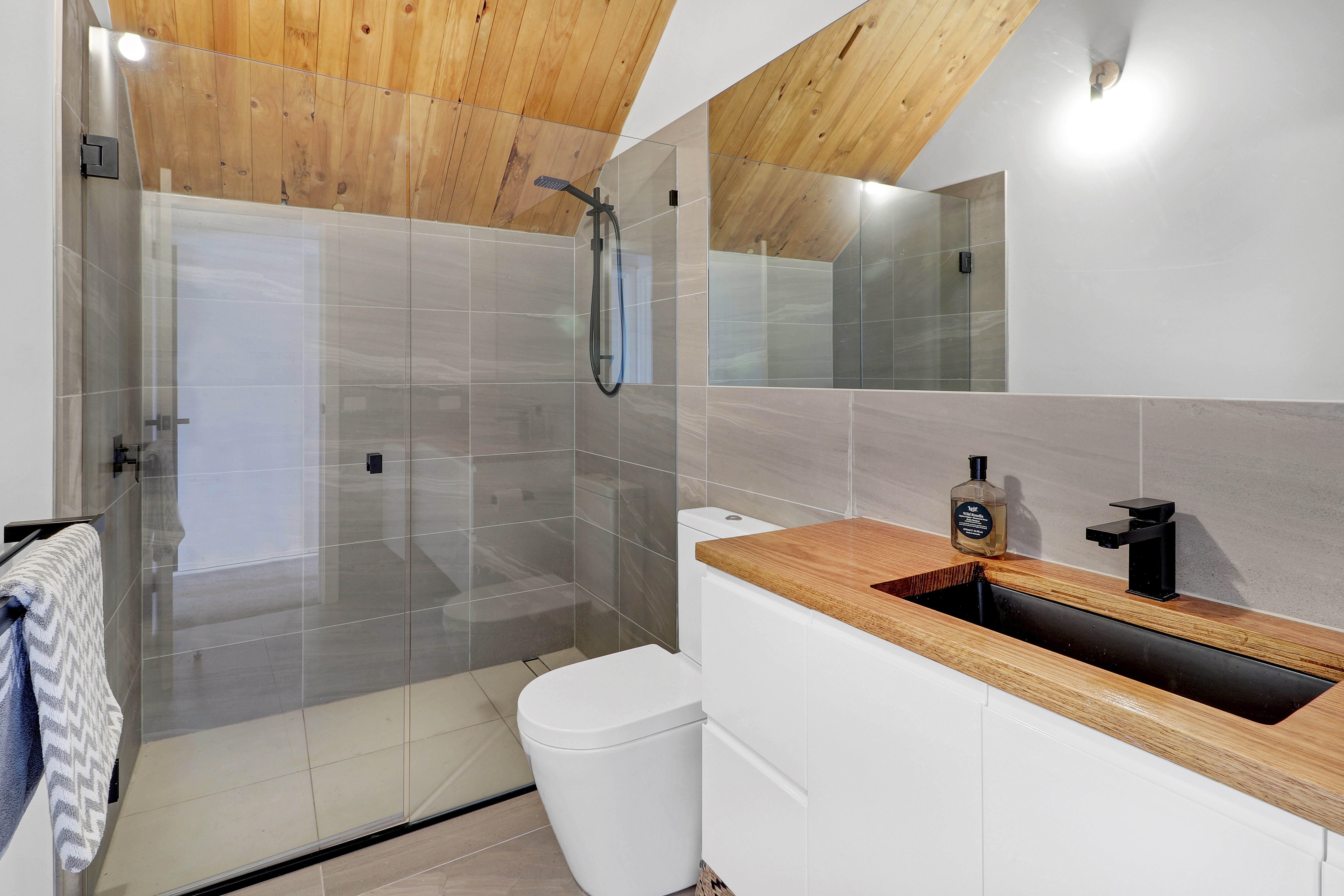 123 Graves Road, Mansfield