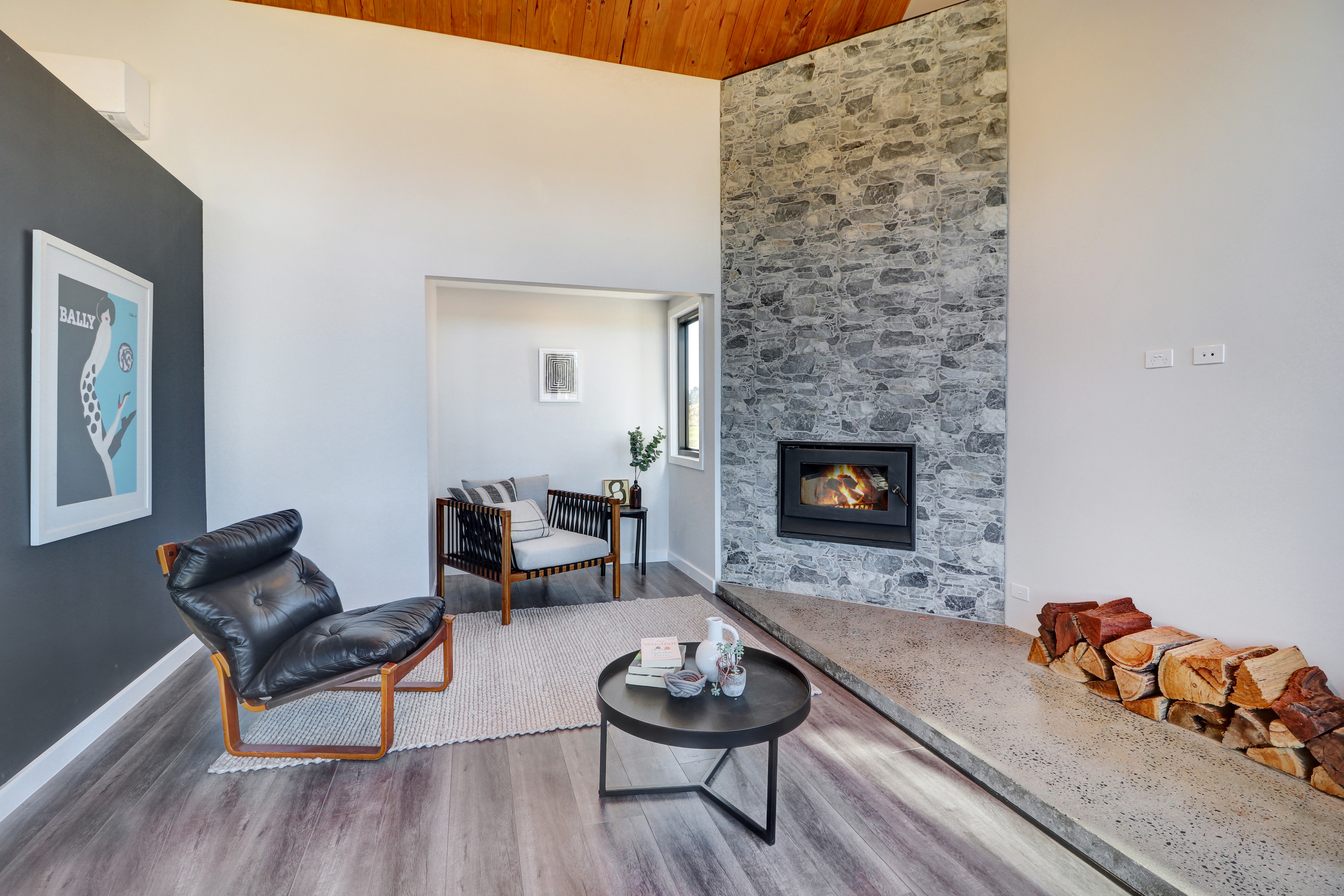 123 Graves Road, Mansfield