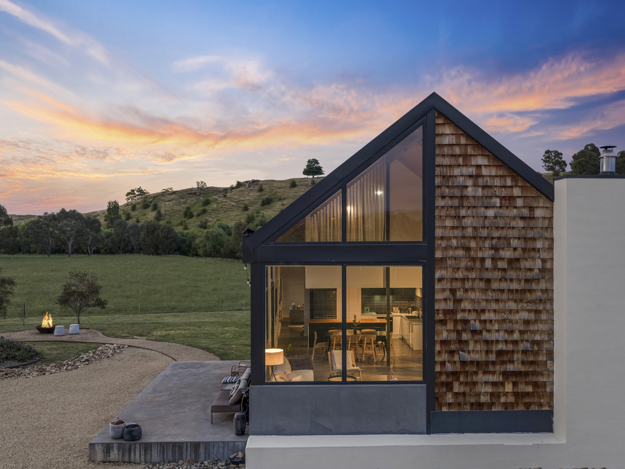 123 Graves Road, Mansfield