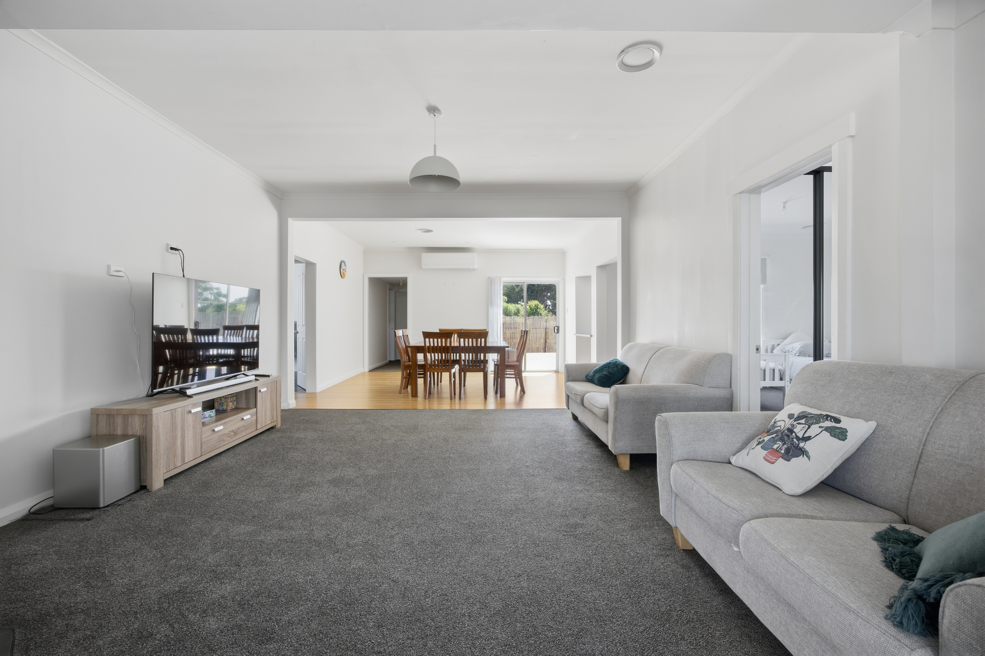 379 Evandale Road, Western Junction