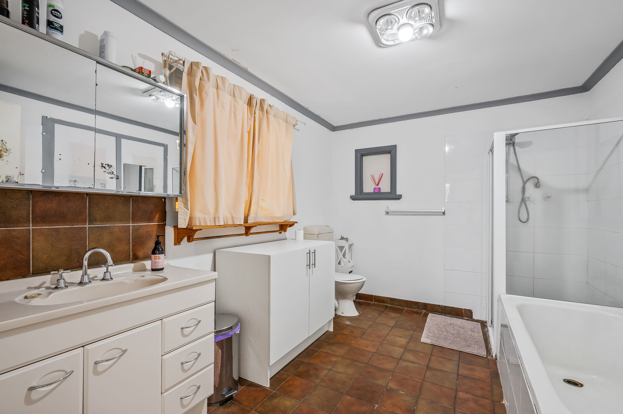 12 Milton Avenue, Clearview