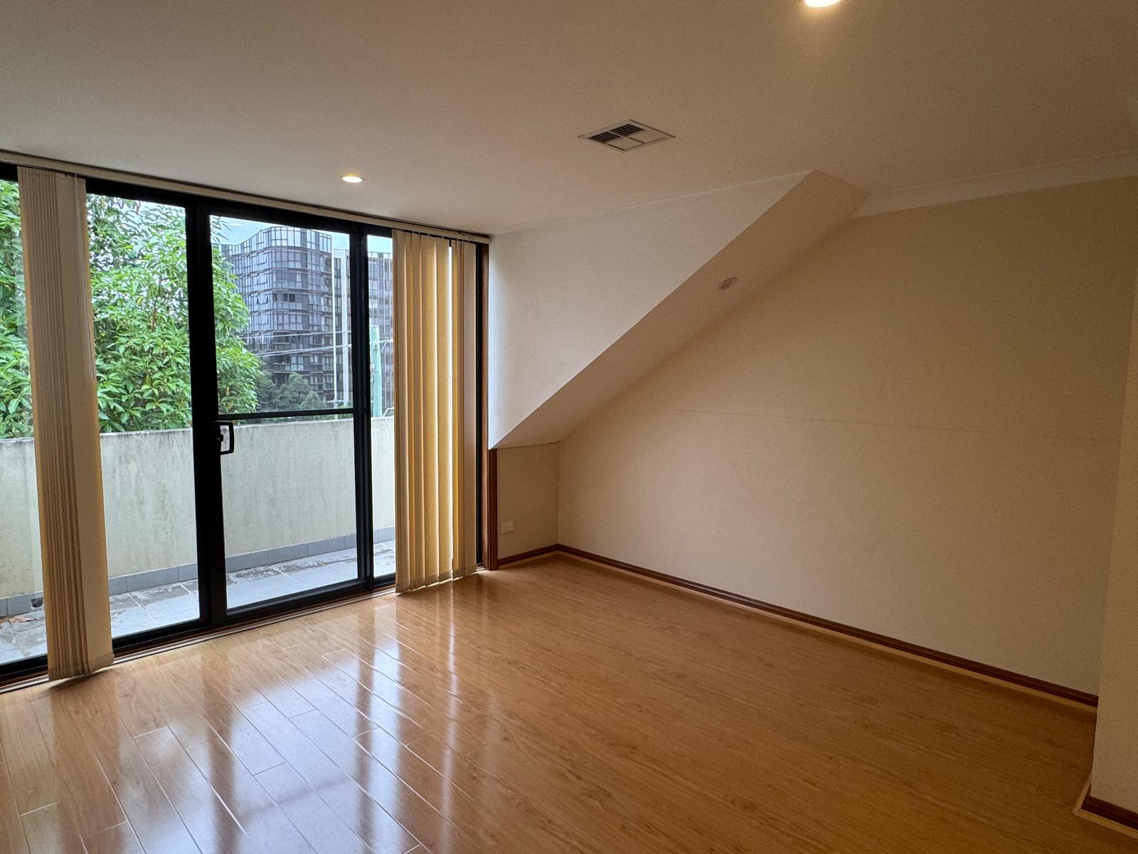 10 / 718 Victoria Road, Ermington