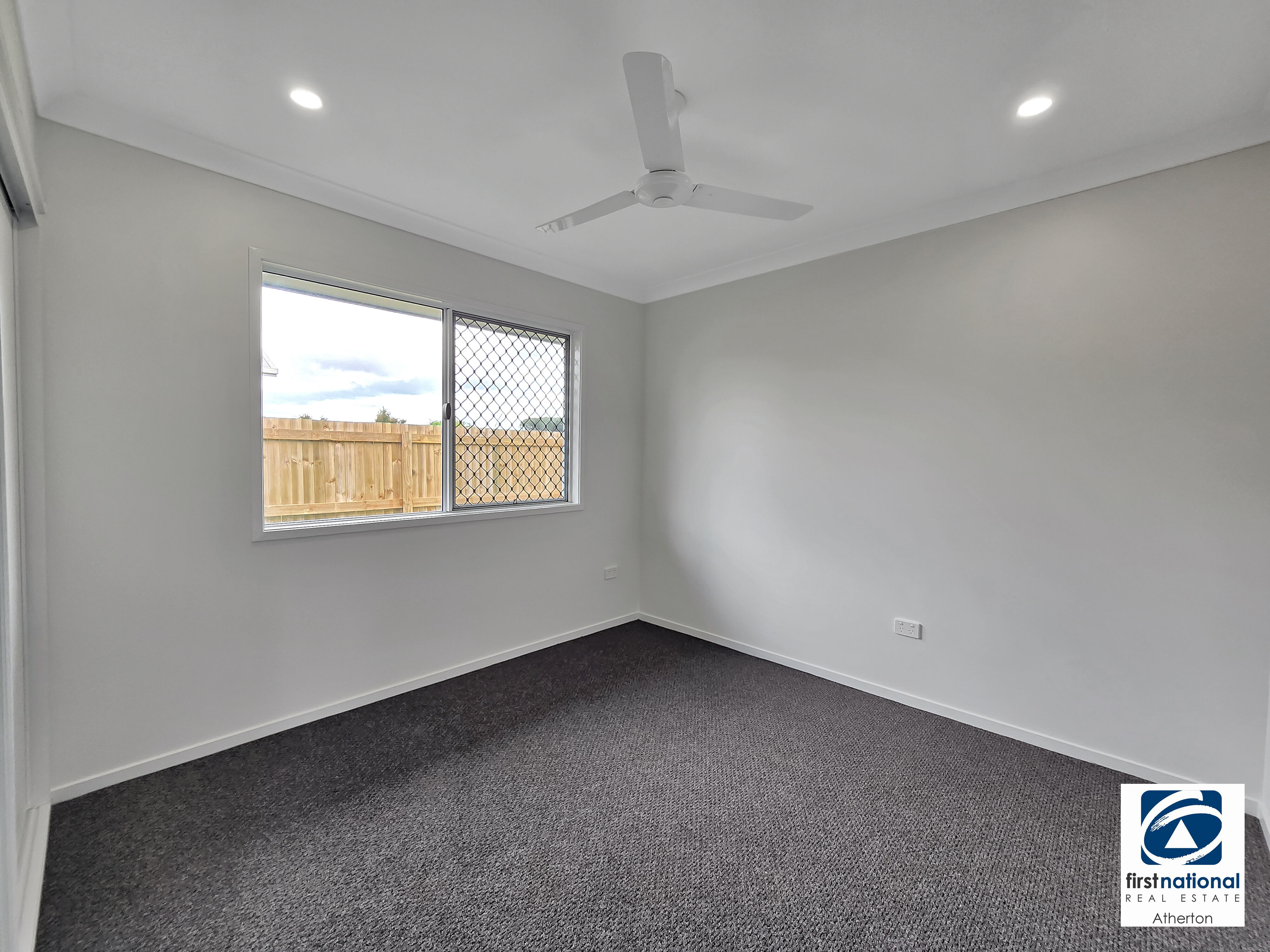 65 Tumbare Street, Atherton