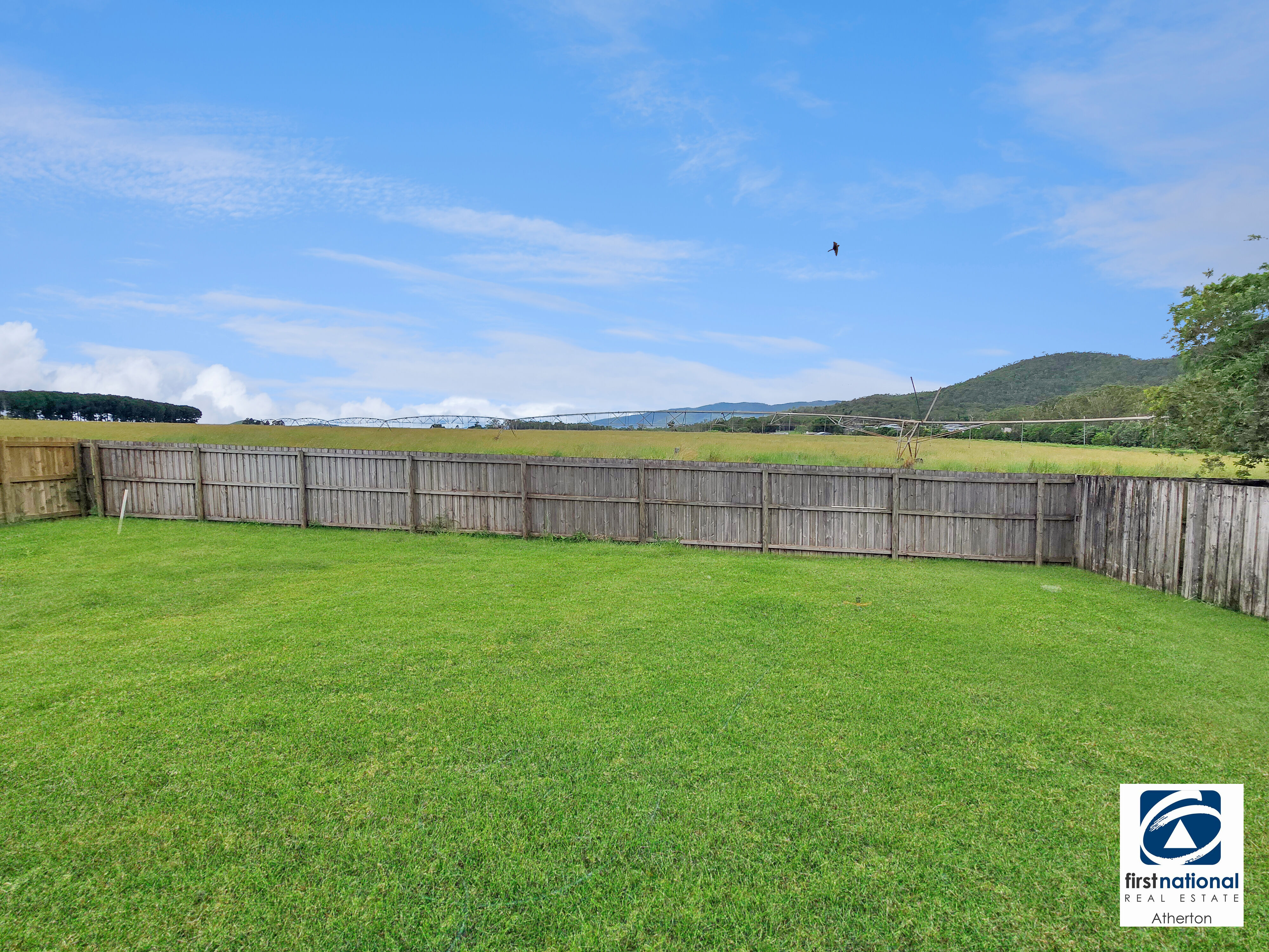 65 Tumbare Street, Atherton