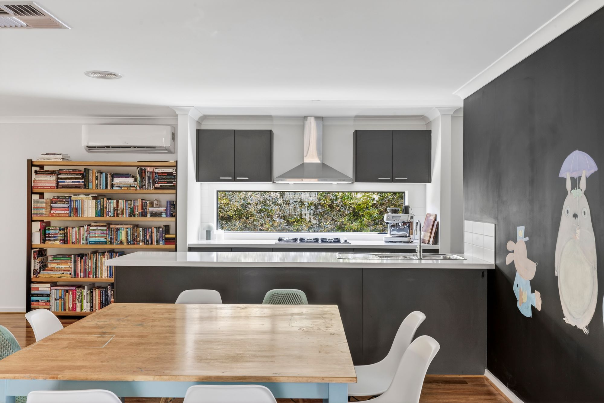 Listing image for 6 Kingscliff Avenue, ARMSTRONG CREEK  VIC  3217