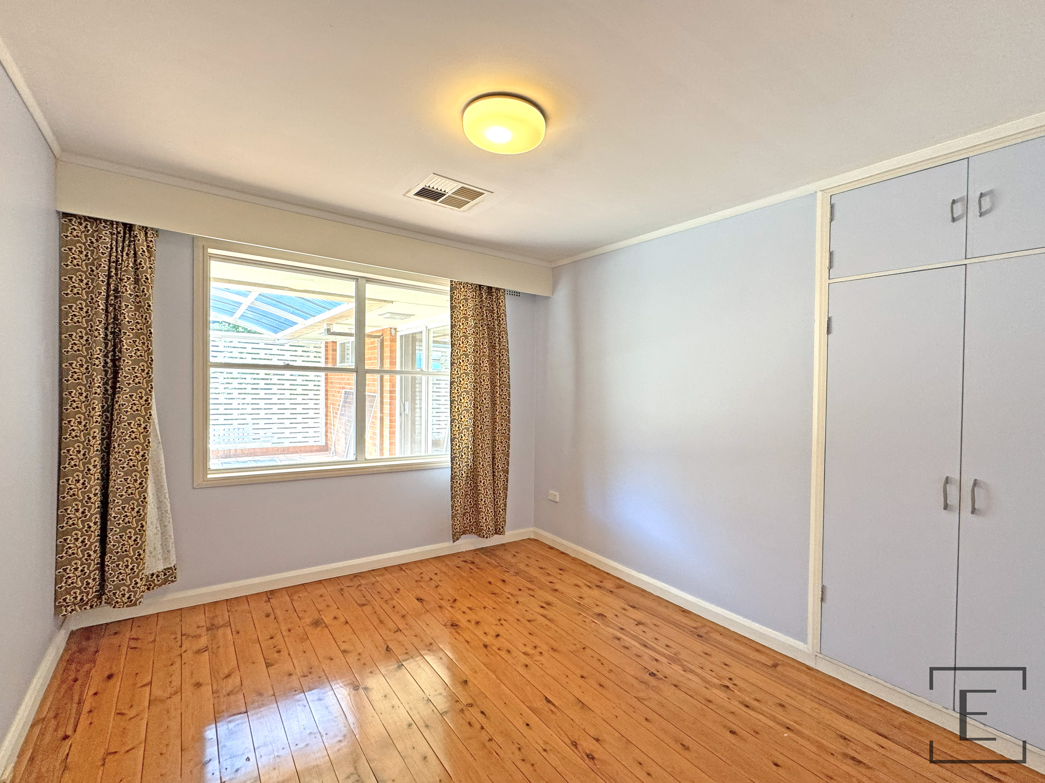 11 Tallgums Avenue, West Pennant Hills