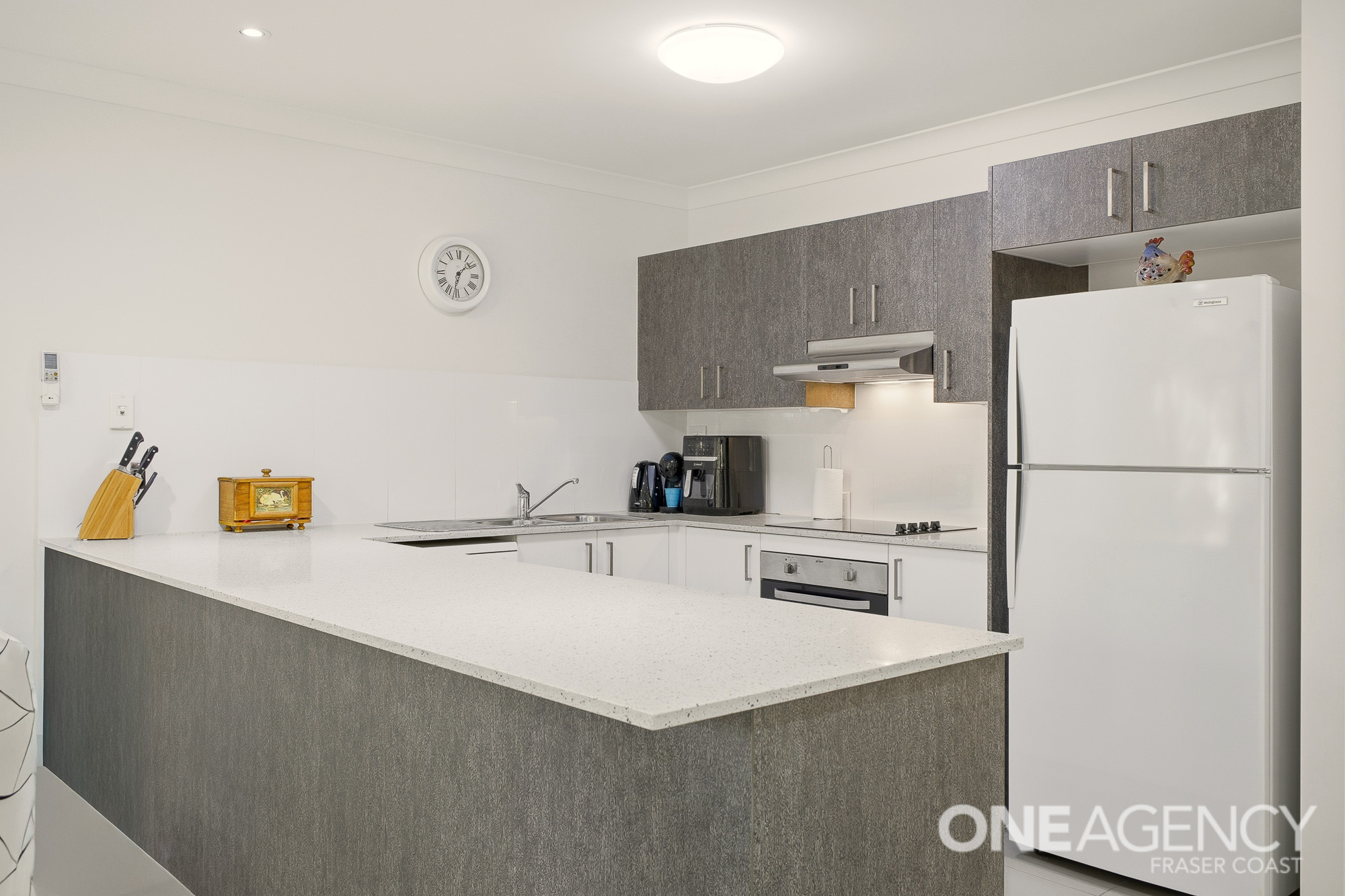 132 / 230 Pulgul Street, Urangan