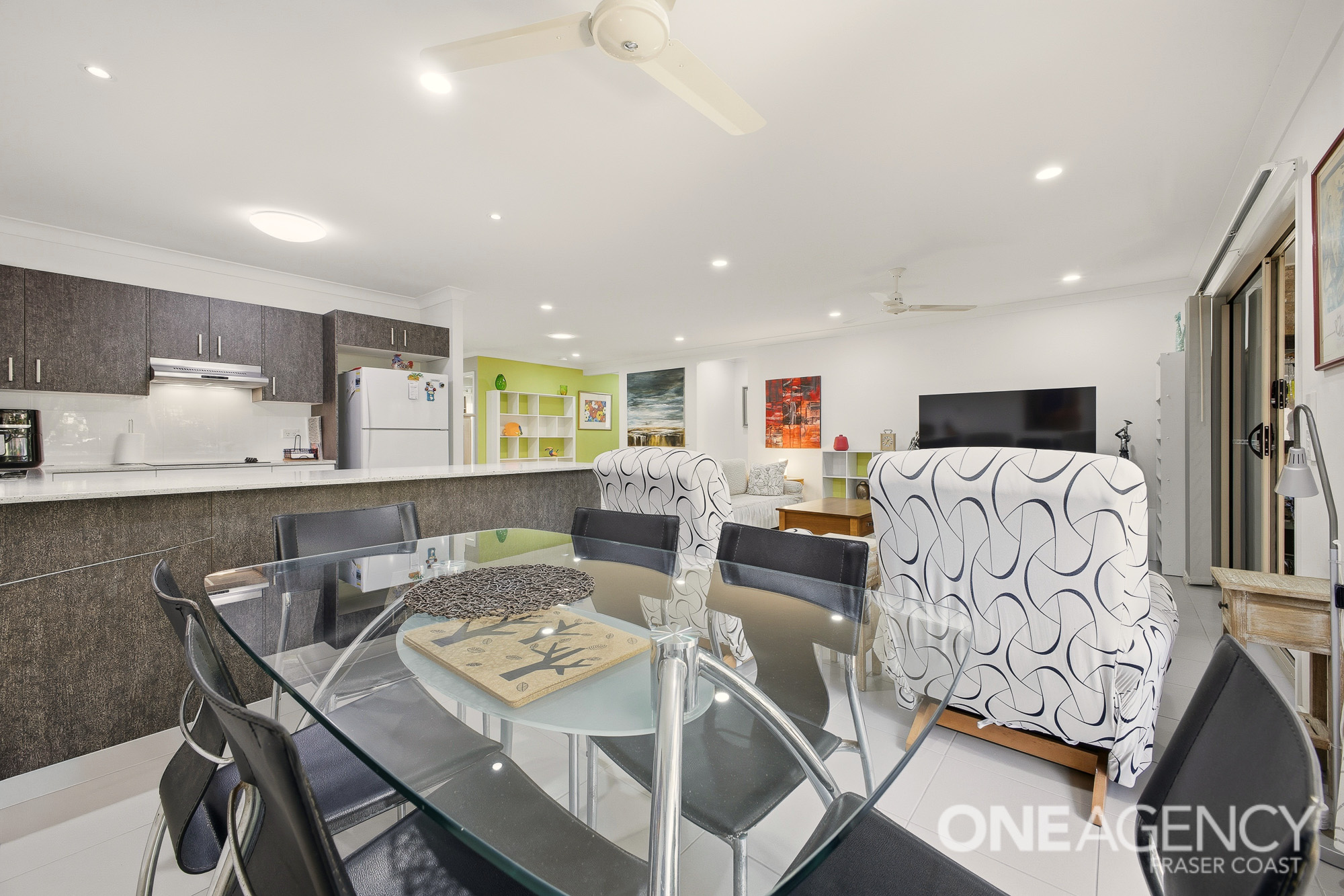 132 / 230 Pulgul Street, Urangan