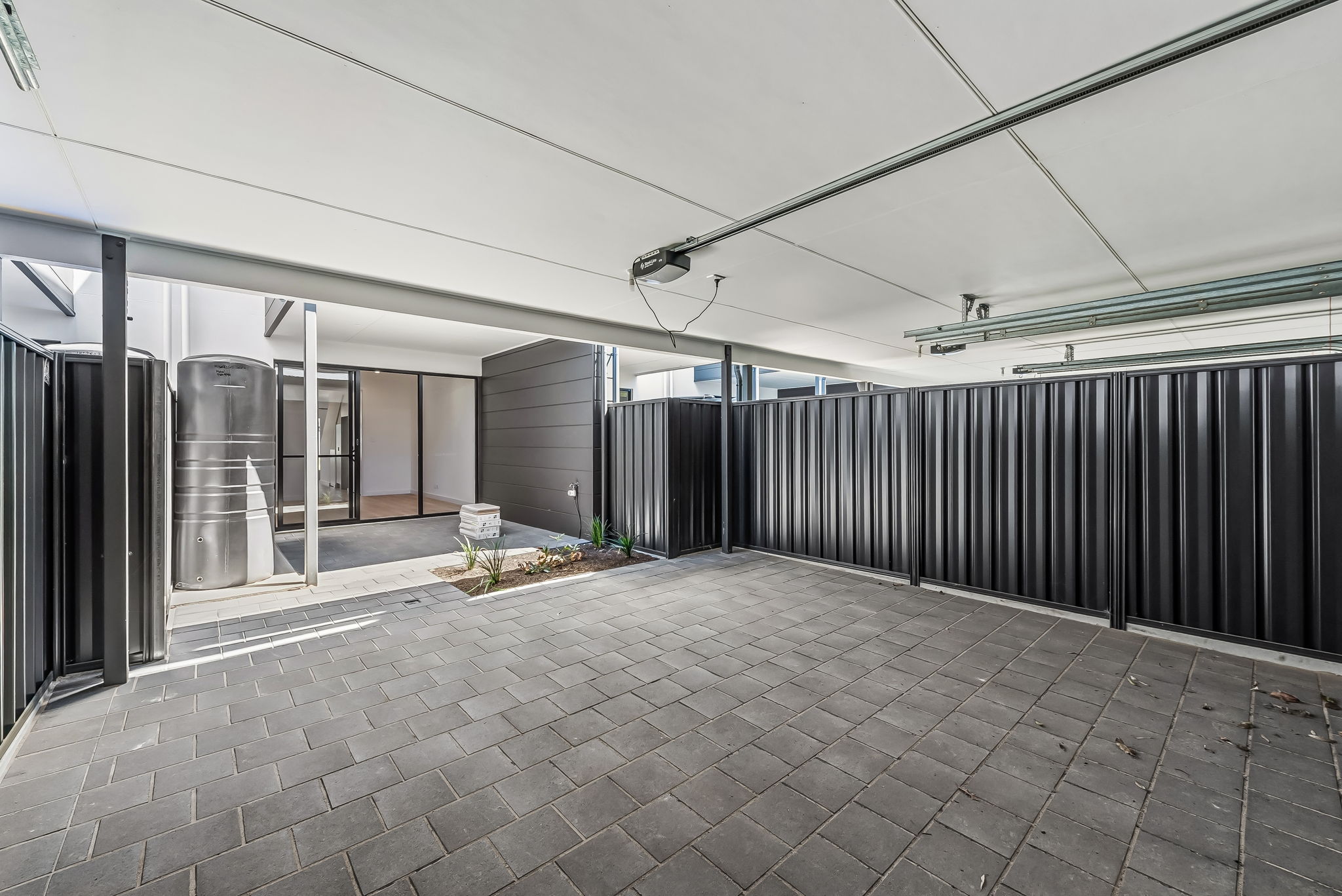 9E Elizabeth Street, Woodville West