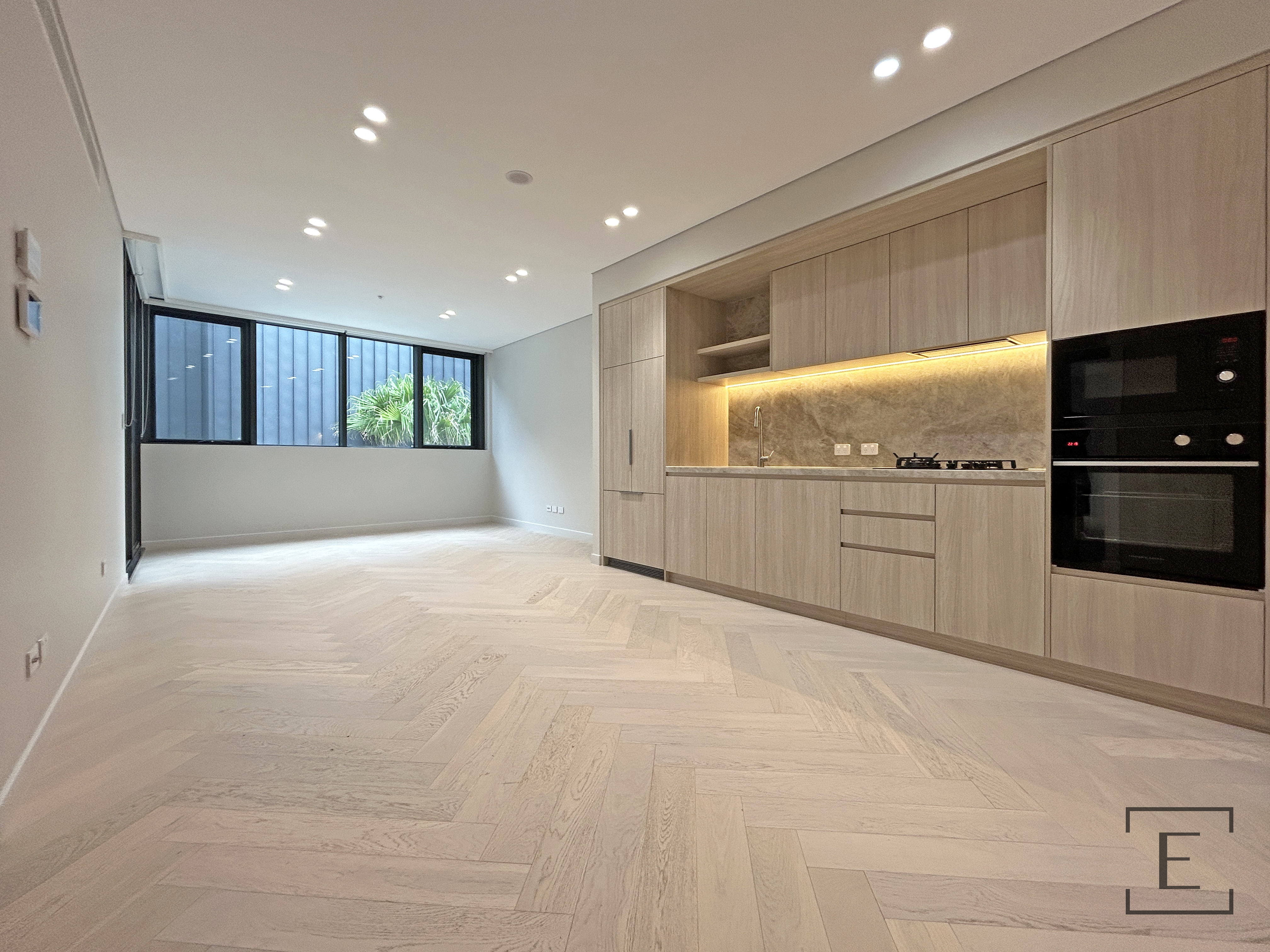 C206 / 17 Conway Ave, Concord West