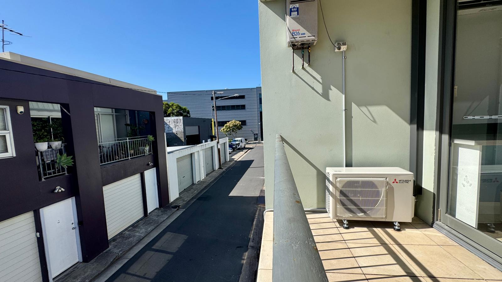 3 / 358 Botany Road - Main View 7