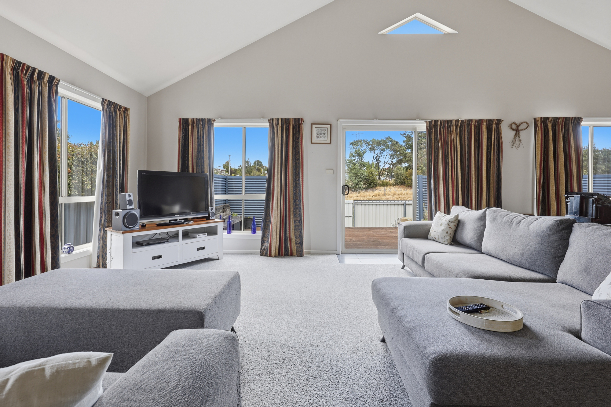 34 Belgrave Parade, Youngtown