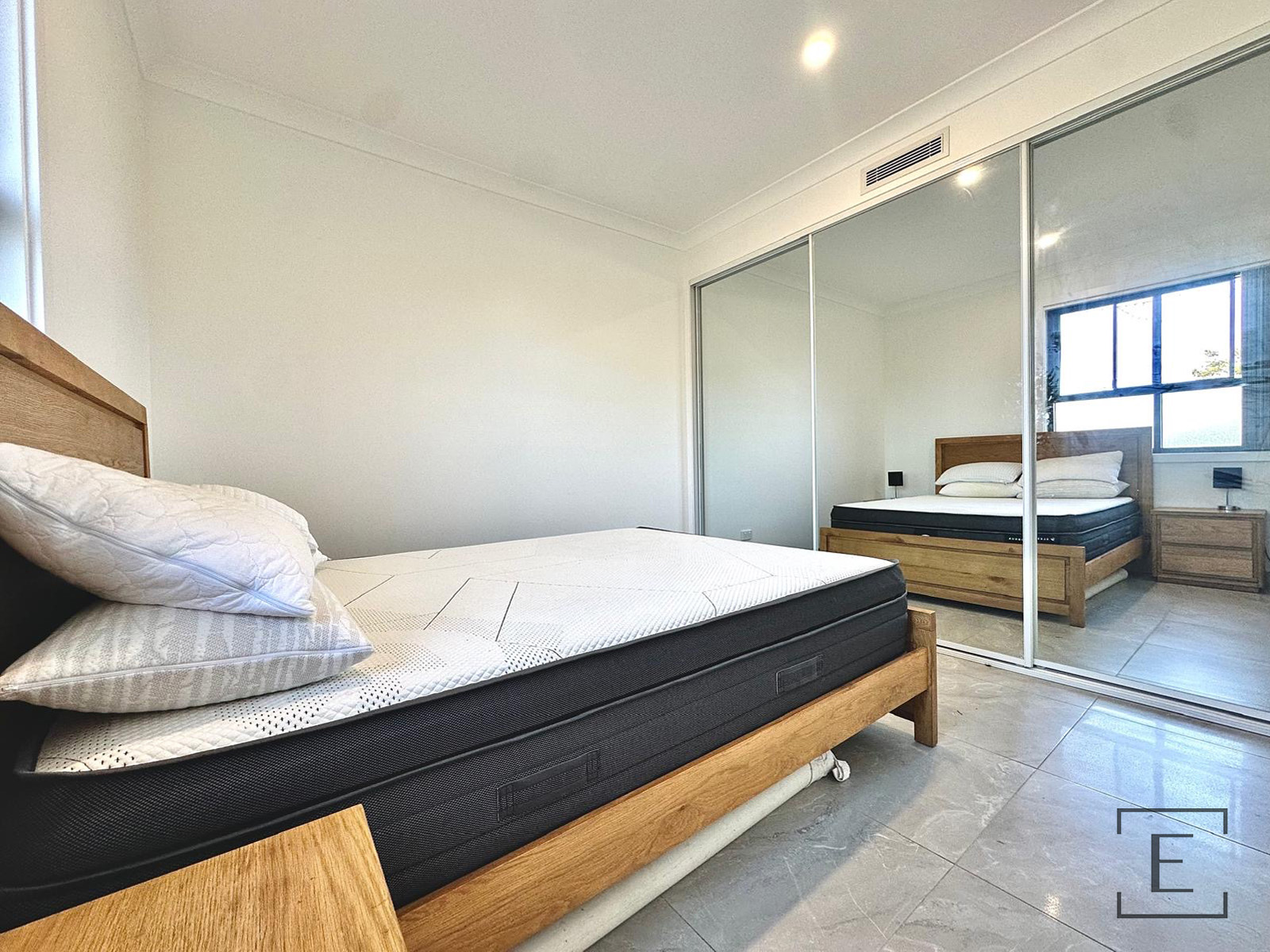 4 / 3A Stapleton Street, Wentworthville