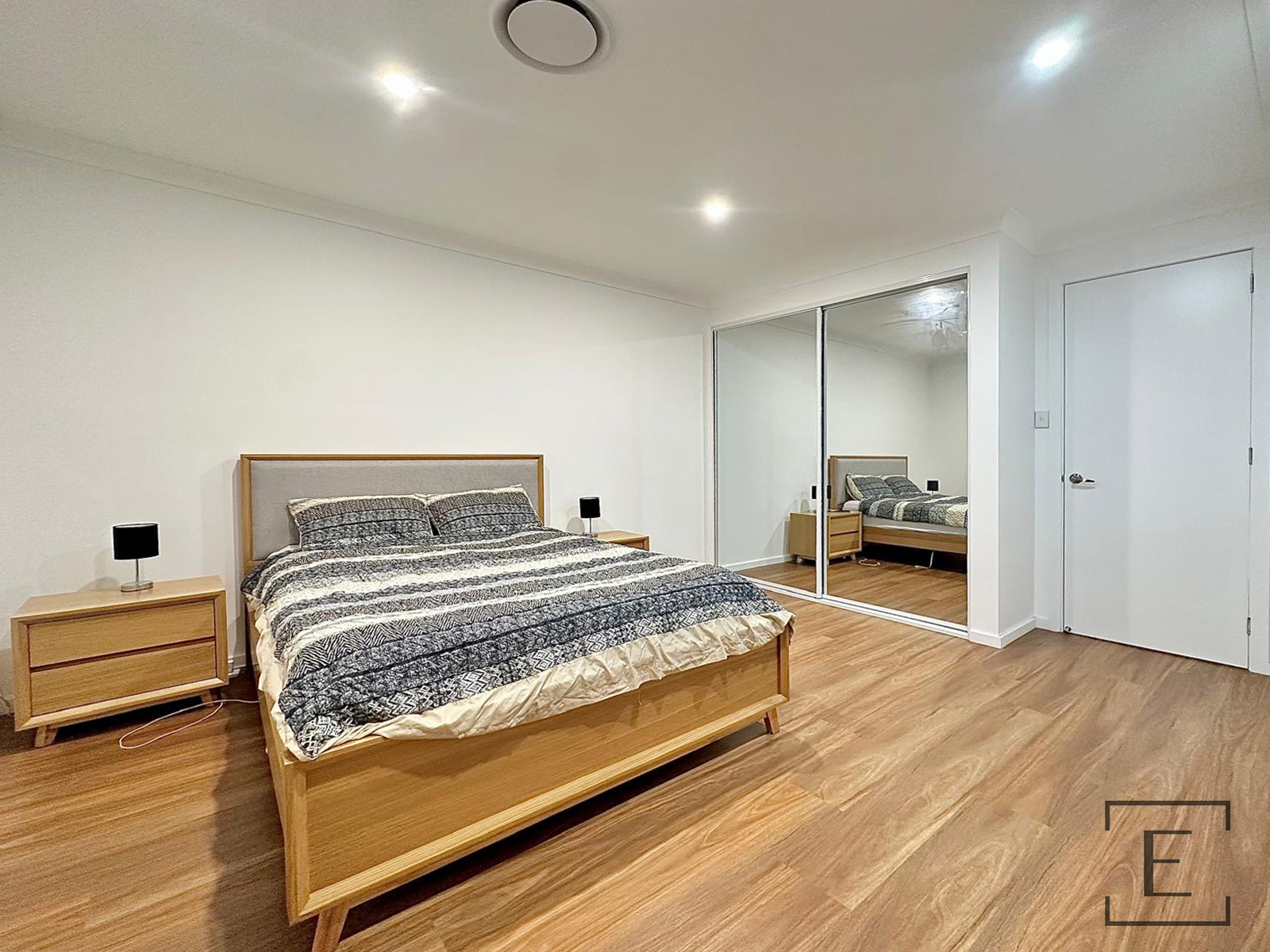 4 / 3A Stapleton Street, Wentworthville