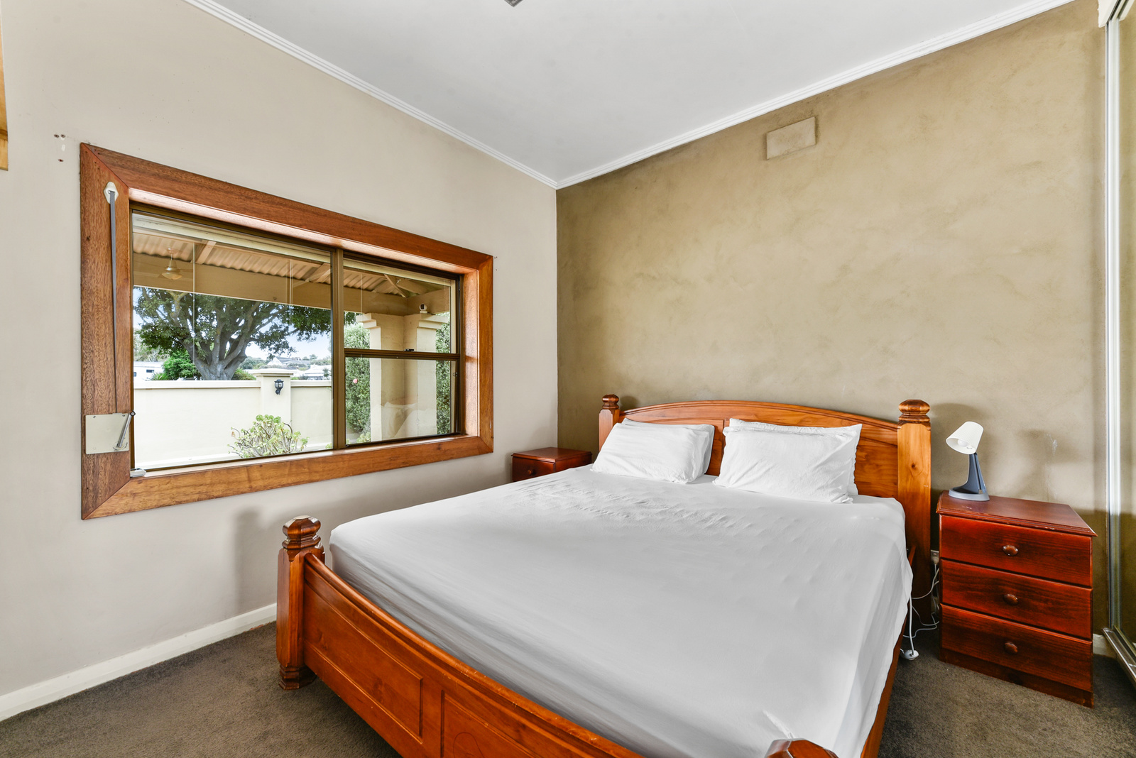 112 Jubilee Highway East, Mount Gambier