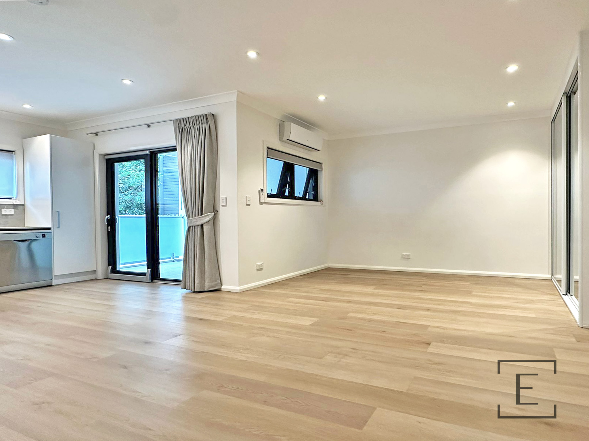 2 / 128 Percival Road, Stanmore