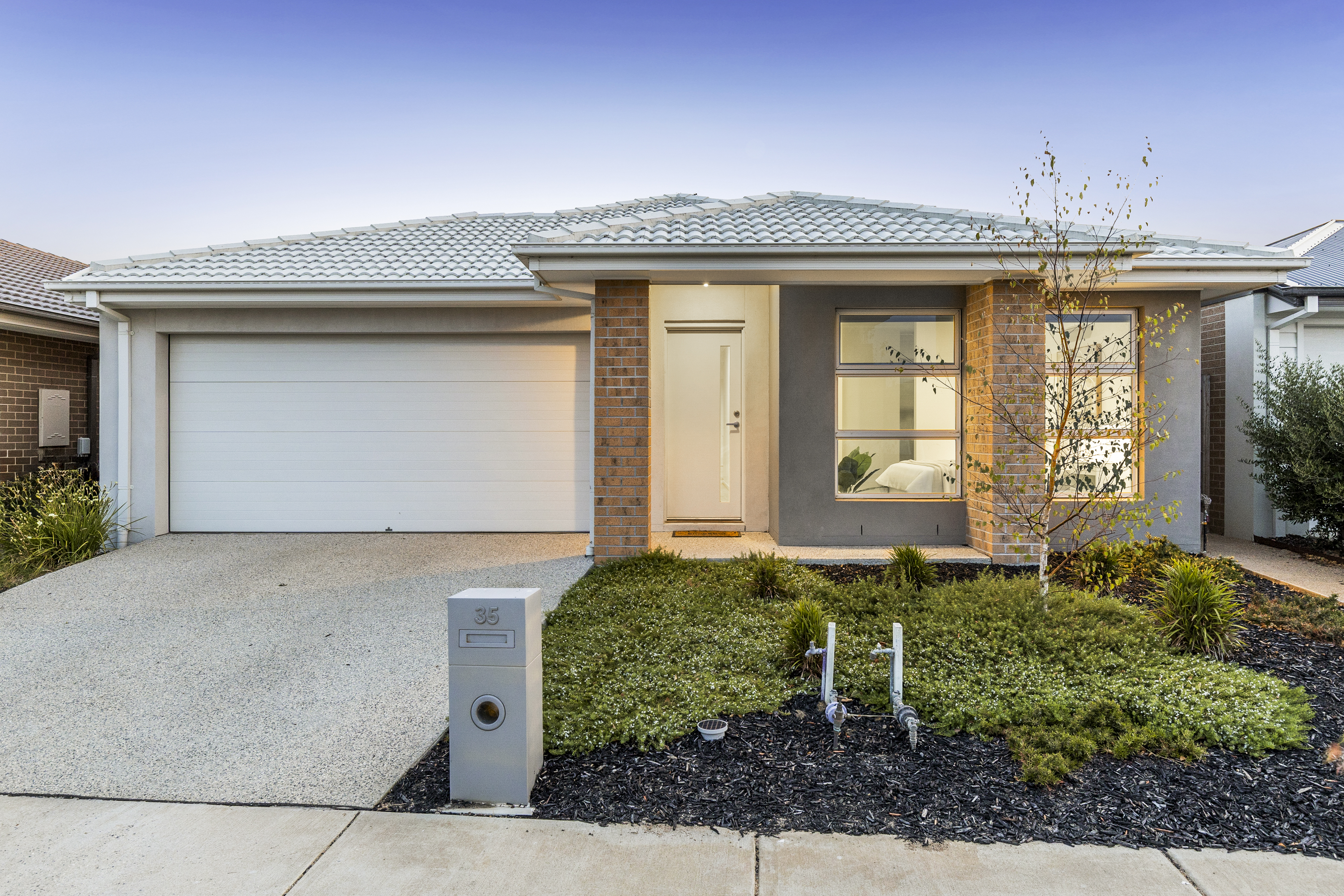Listing image for 35 Evergreen Street, ARMSTRONG CREEK  VIC  3217