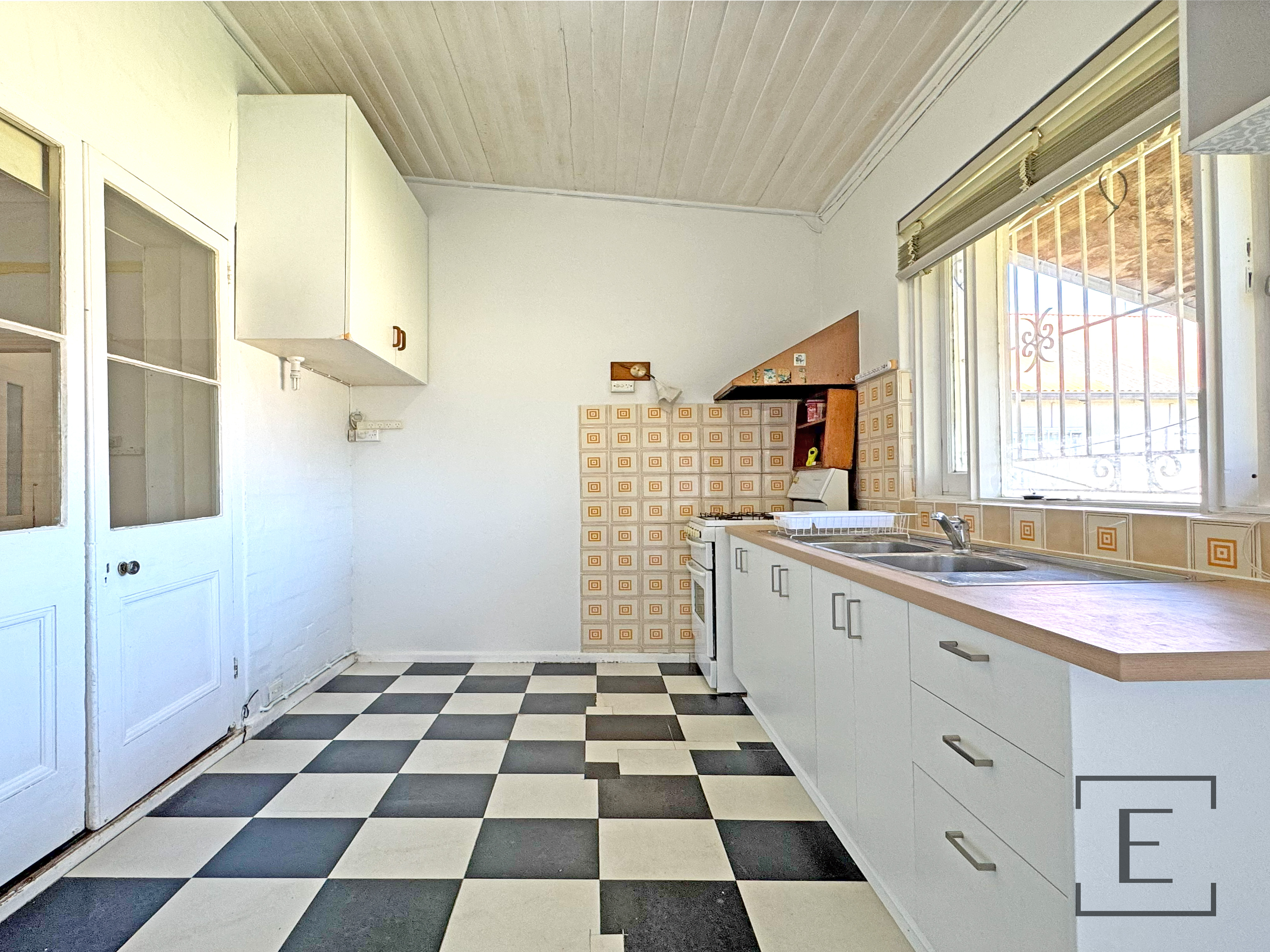 1 / 142 Hawthorne Parade, Haberfield